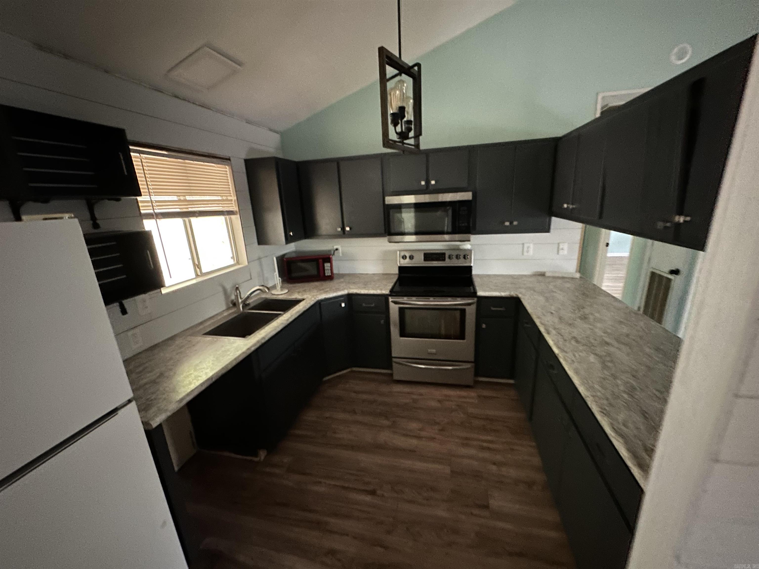 15 Niska  Cherokee Village, AR