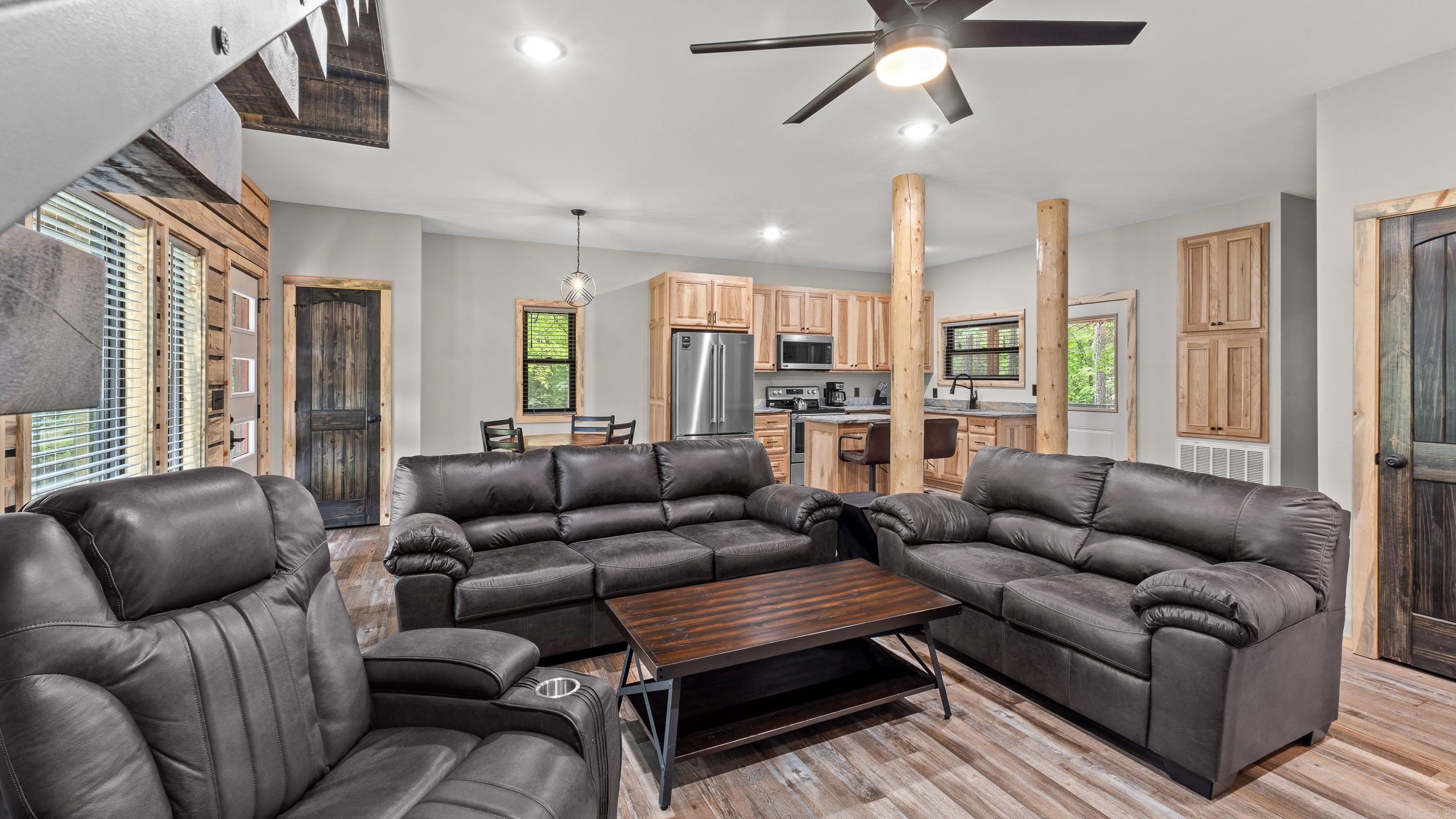 228 Old Factory Site Rd  Murfreesboro, AR