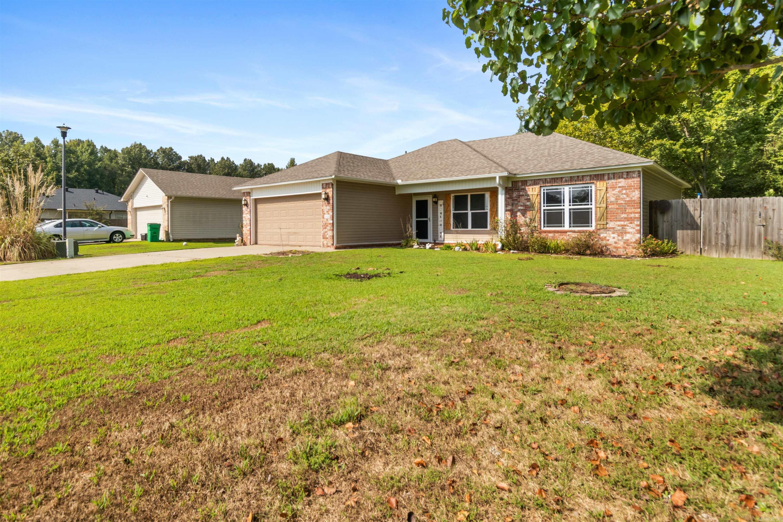 246 Plum  Austin, AR
