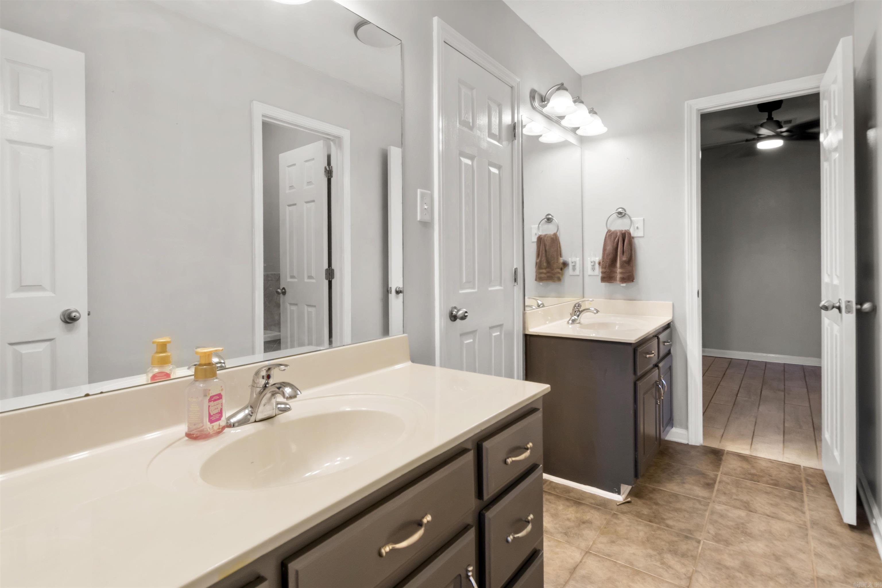 246 Plum  Austin, AR