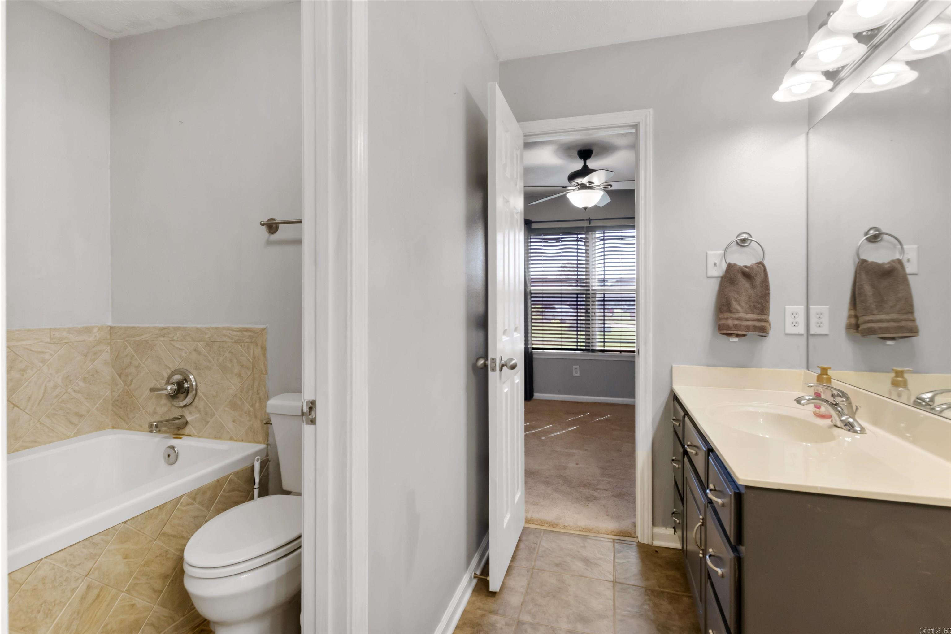 246 Plum  Austin, AR
