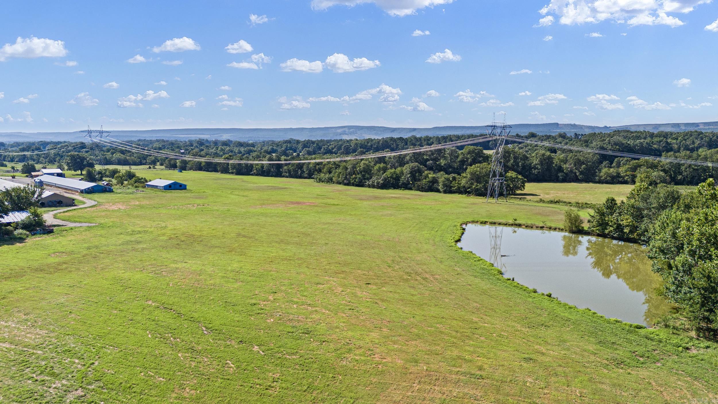 10577 Pleasant Valley  Ola, AR