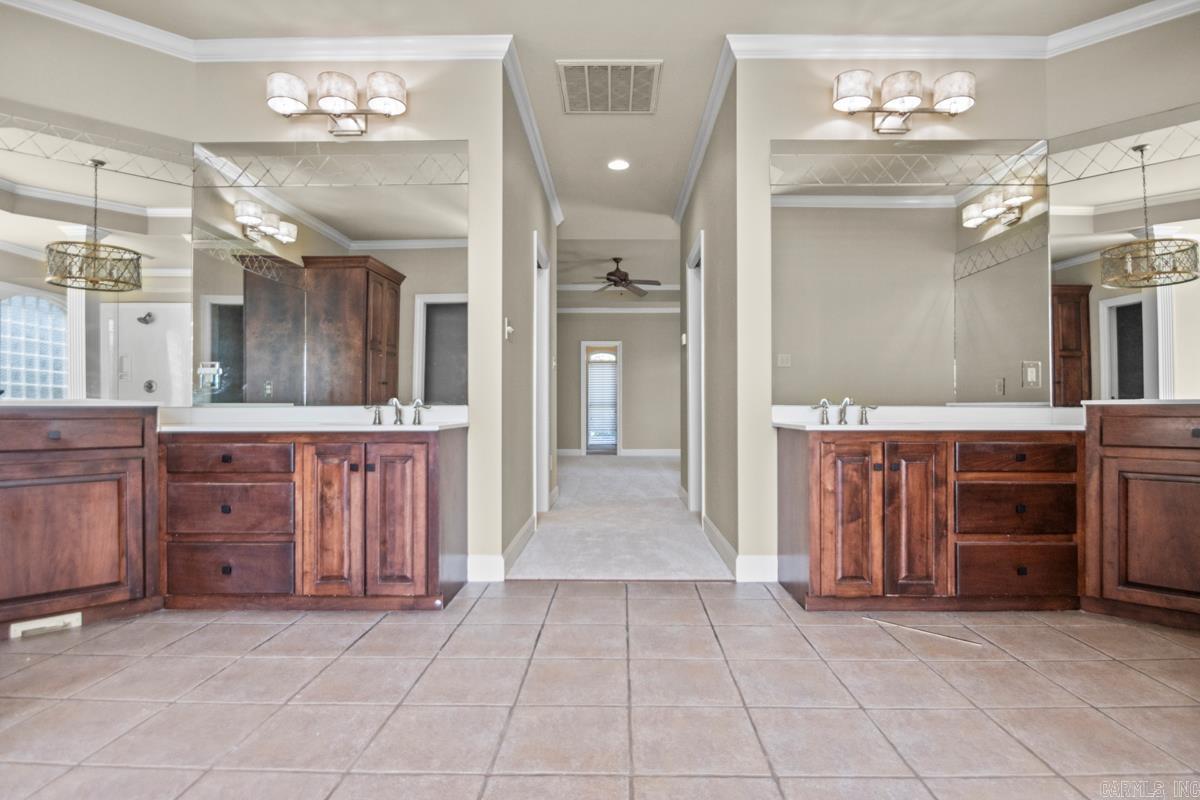 5006 Colonial  Benton, AR