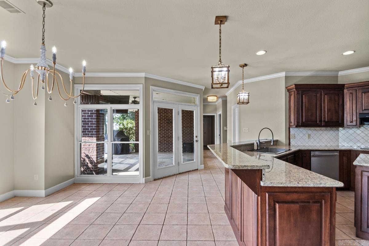 5006 Colonial  Benton, AR