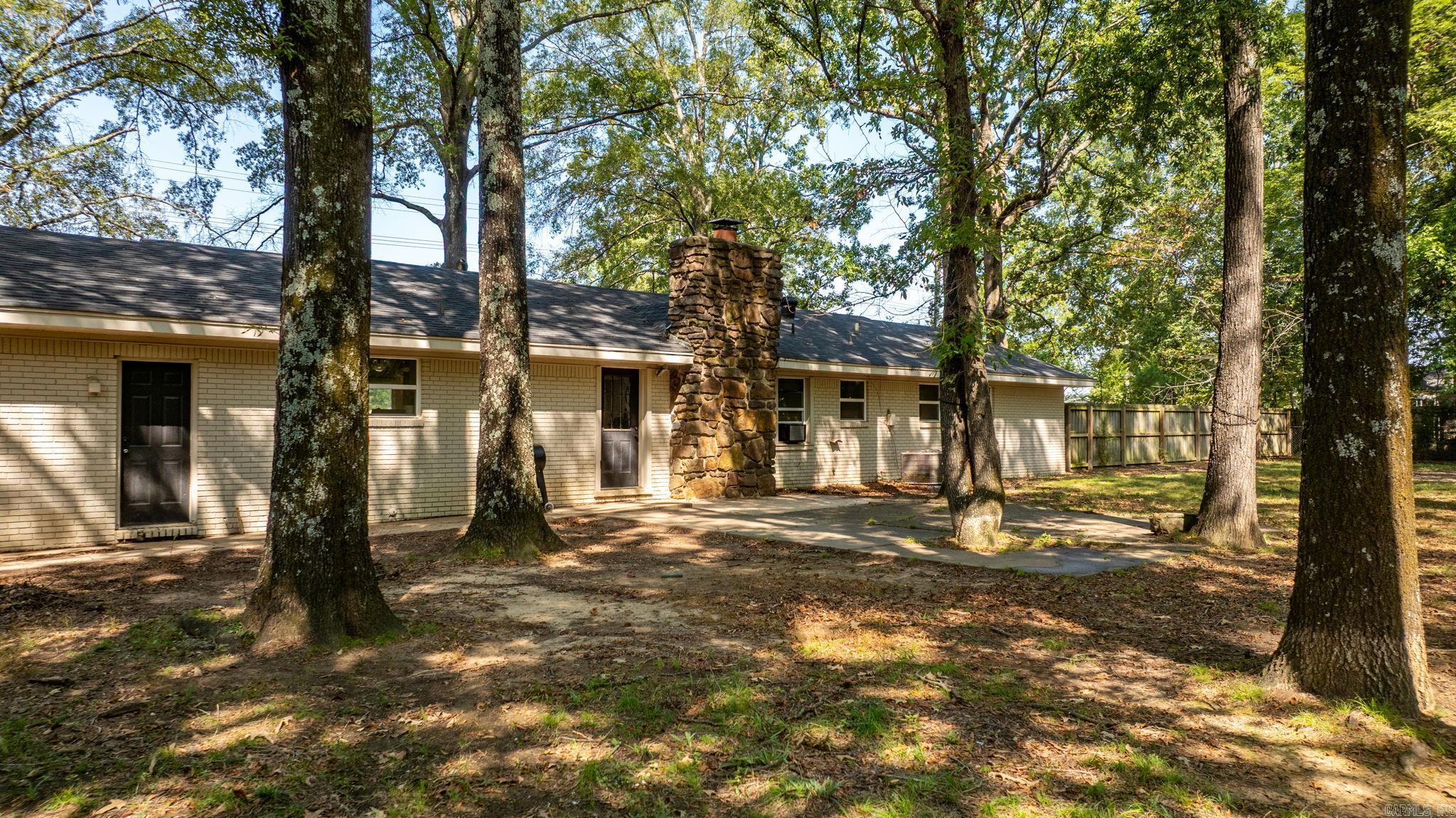 50 White Oak  Conway, AR