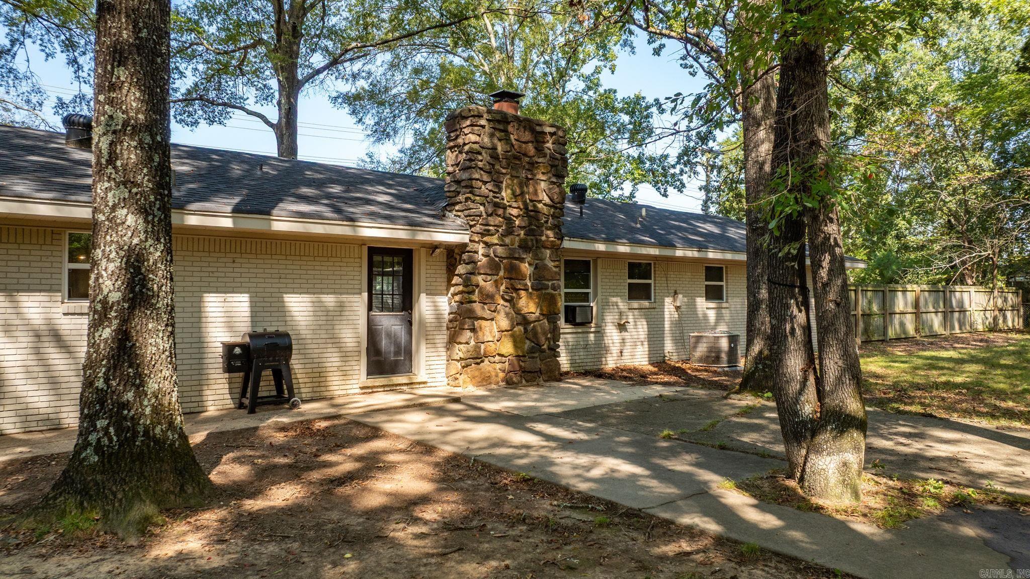 50 White Oak  Conway, AR