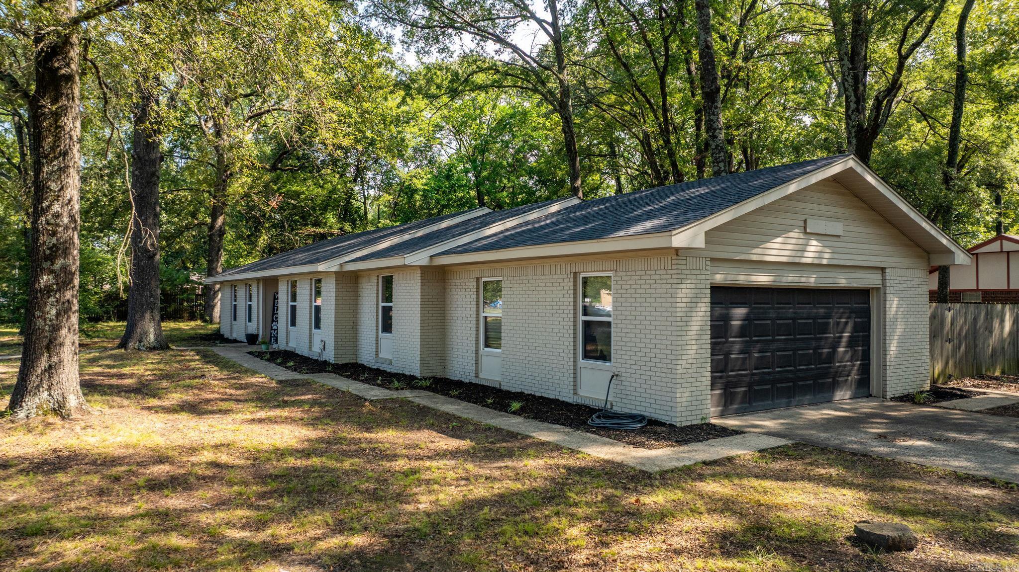 50 White Oak  Conway, AR