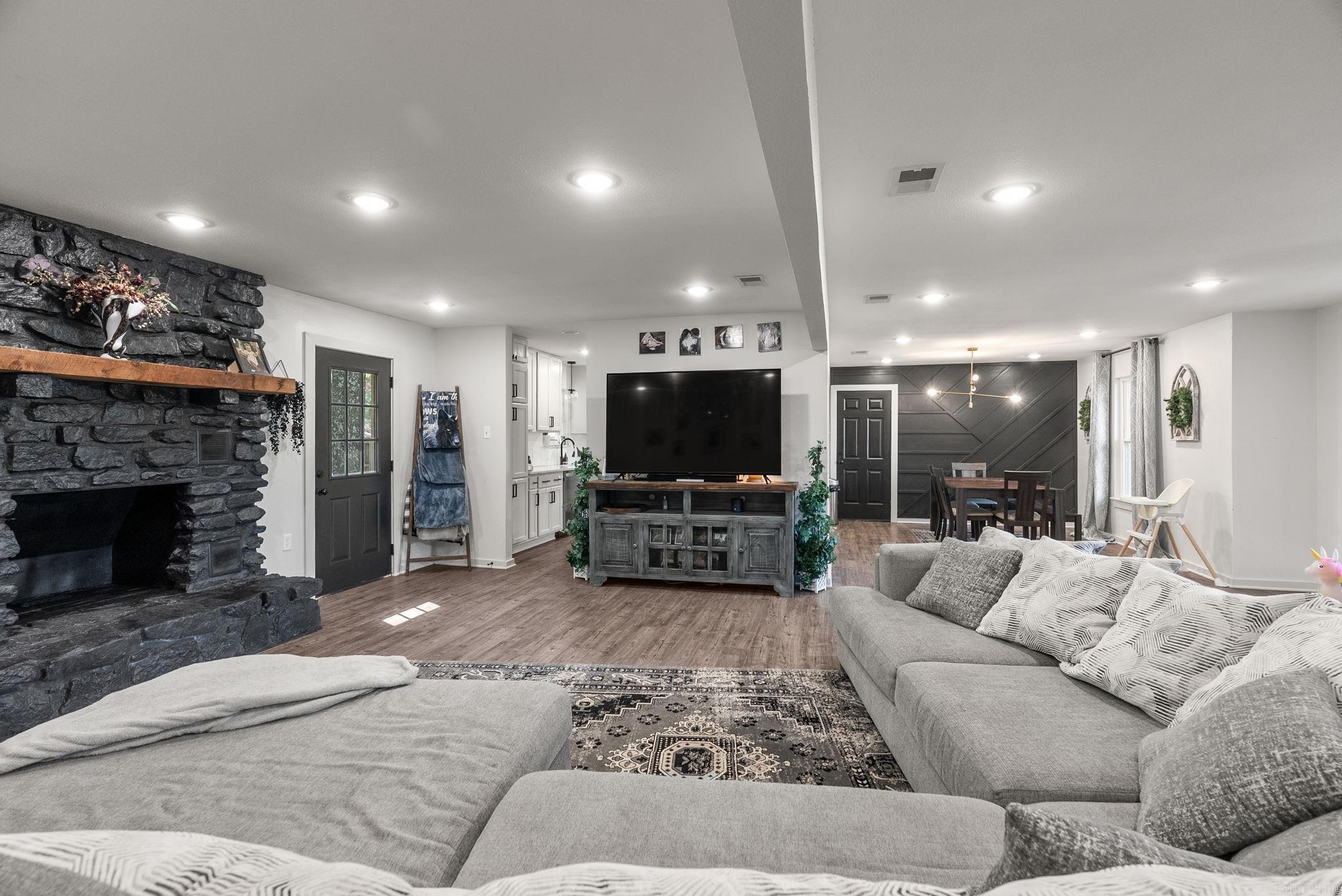 50 White Oak  Conway, AR