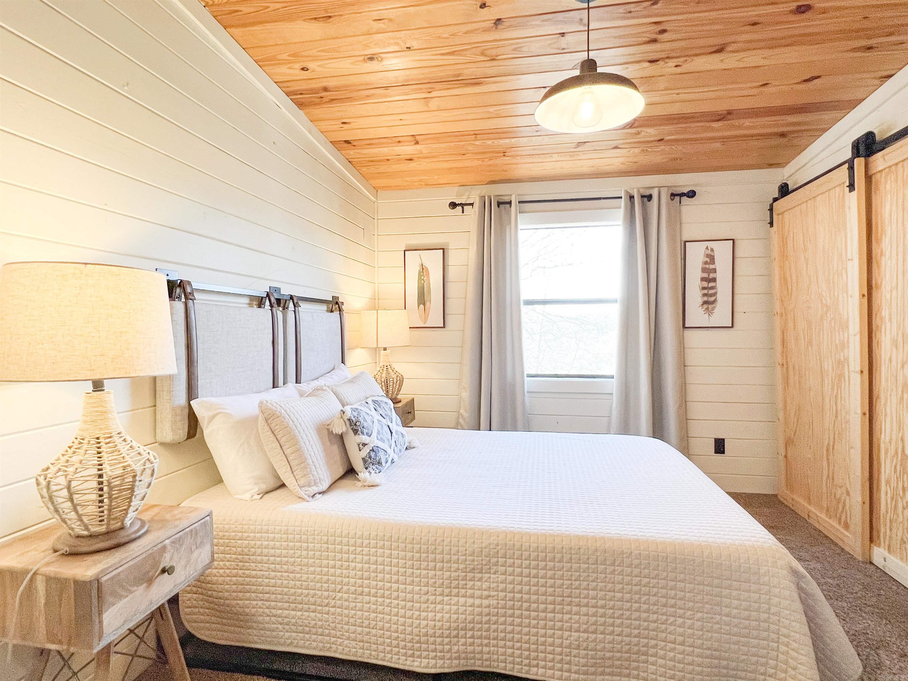 912 Double Bridge Loop  Mountain View, AR