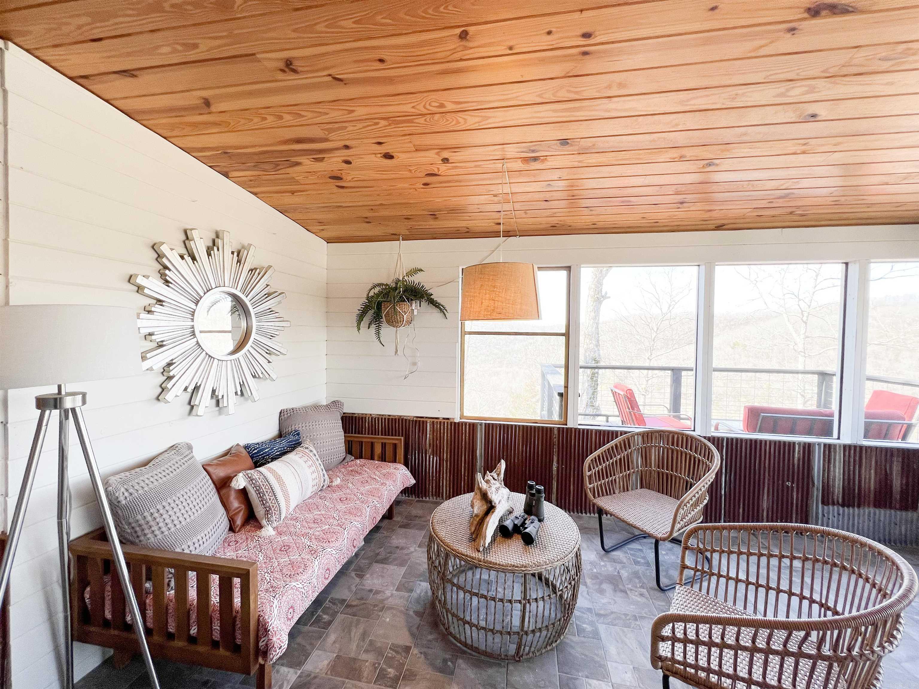 912 Double Bridge Loop  Mountain View, AR