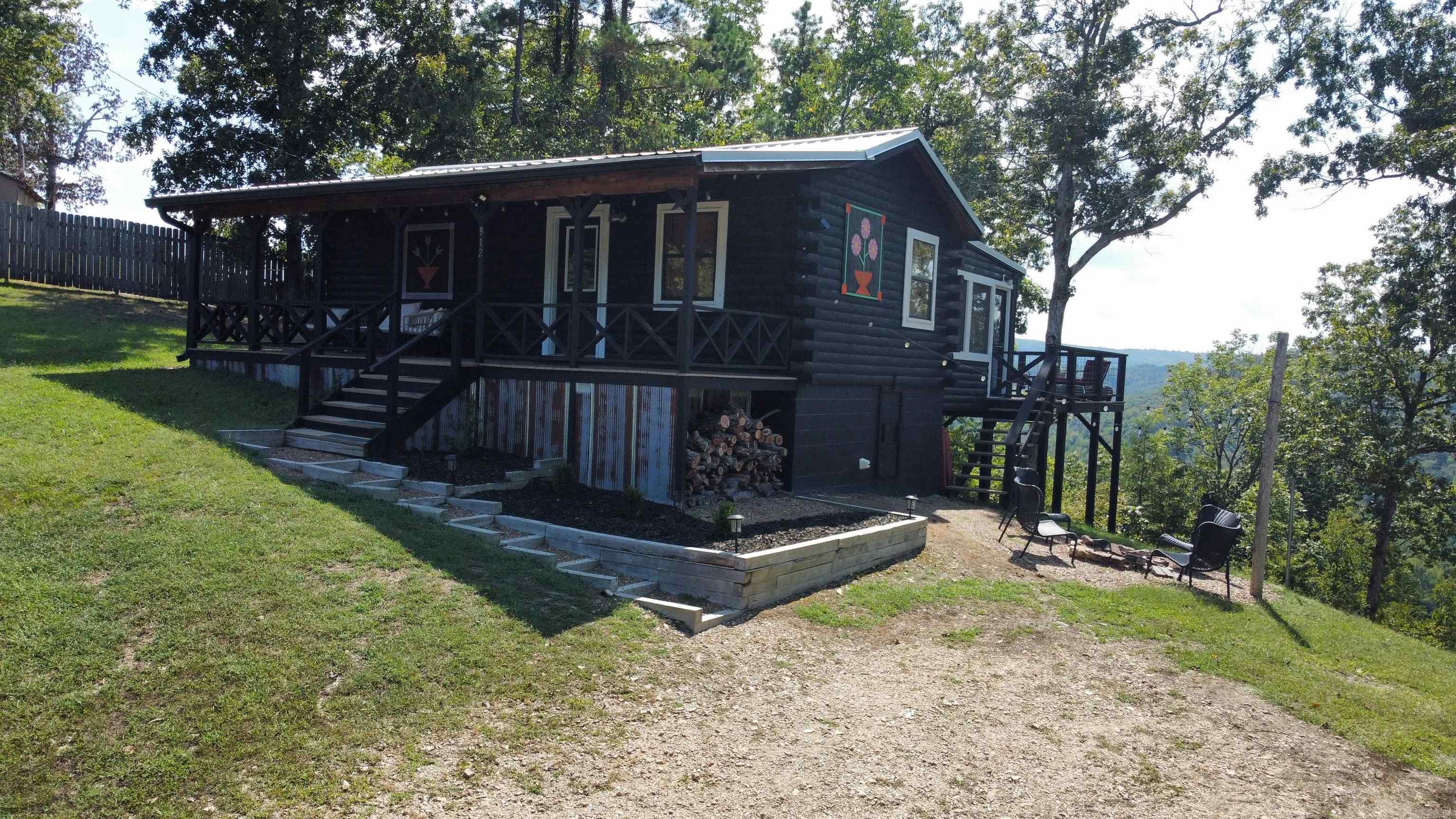 912 Double Bridge Loop  Mountain View, AR
