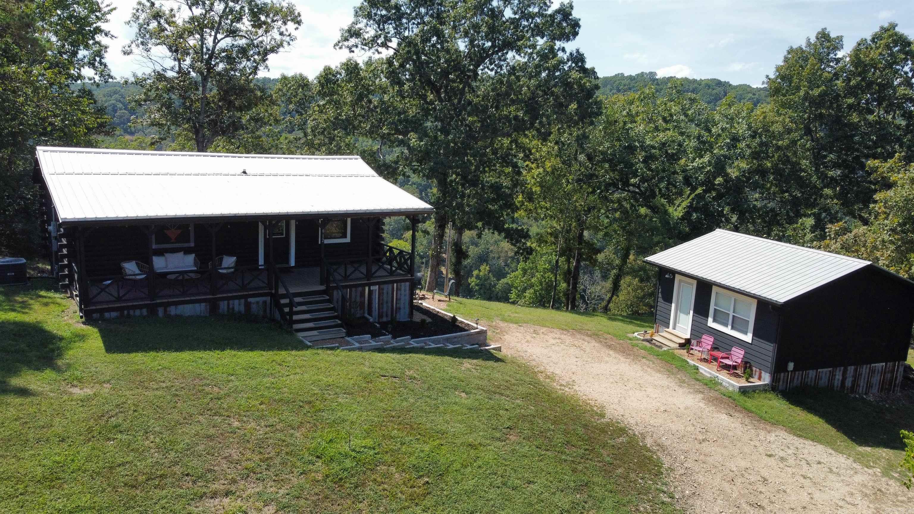 912 Double Bridge Loop  Mountain View, AR
