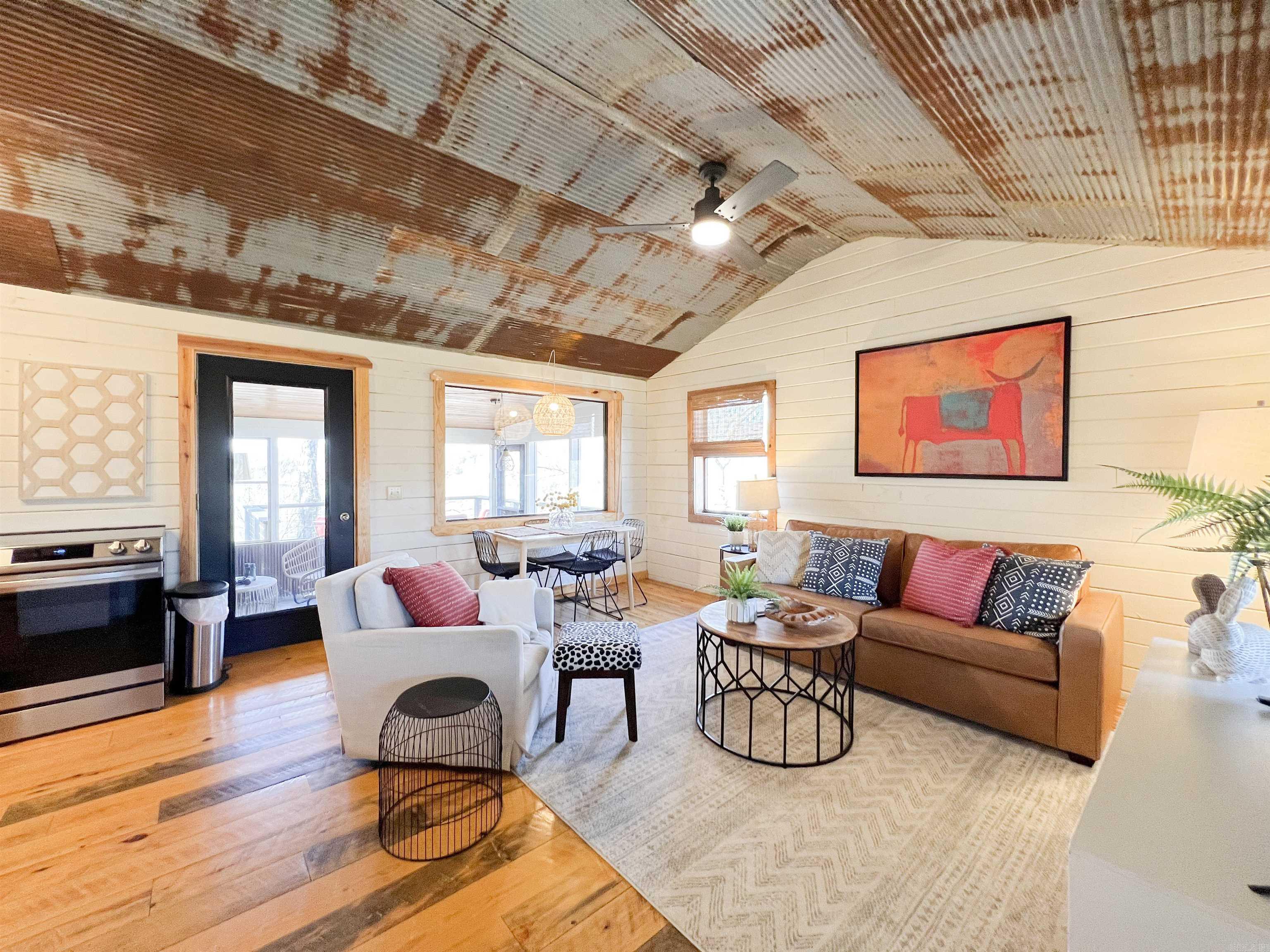 912 Double Bridge Loop  Mountain View, AR