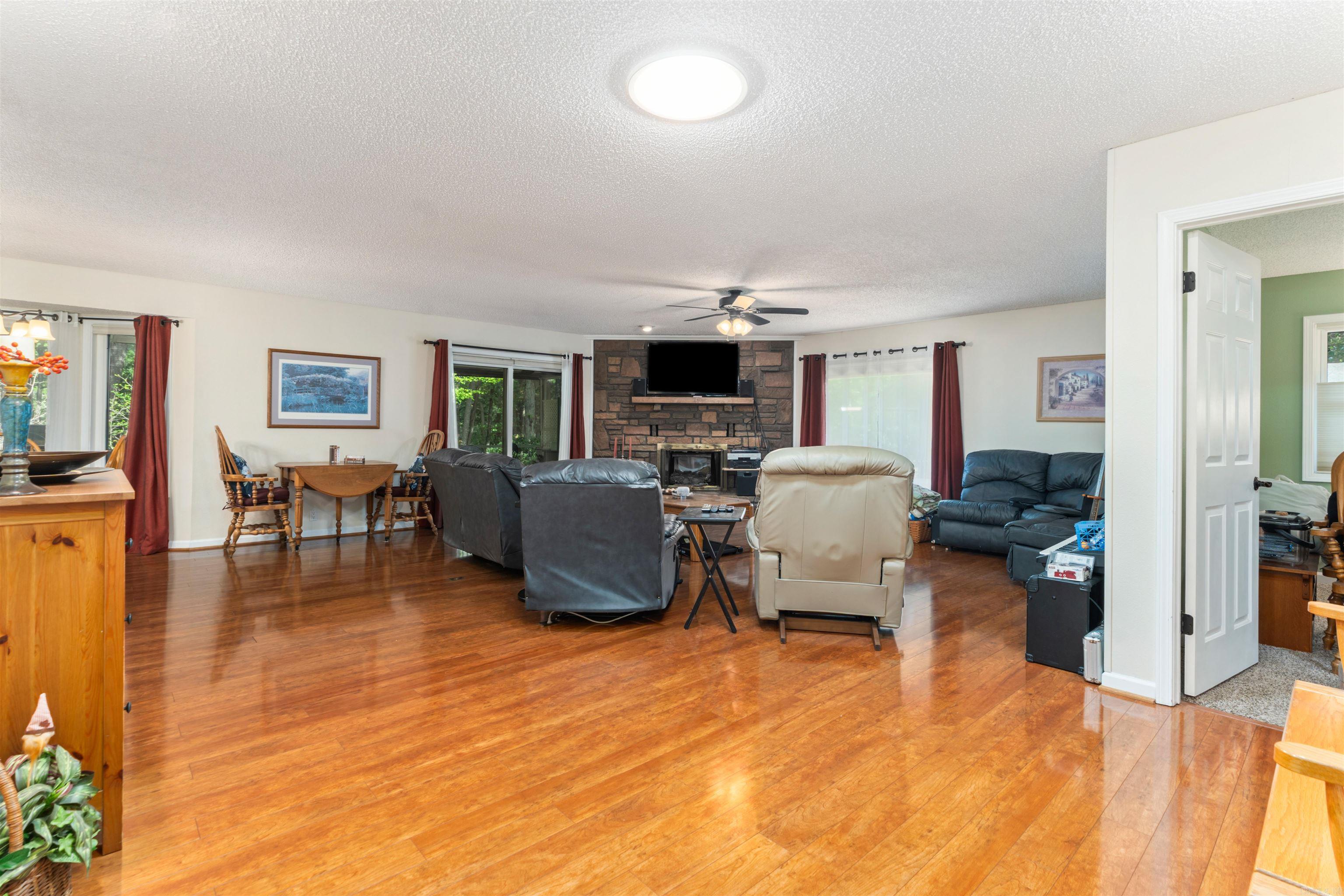 6 Nevada Lane  Hot Springs Village, AR