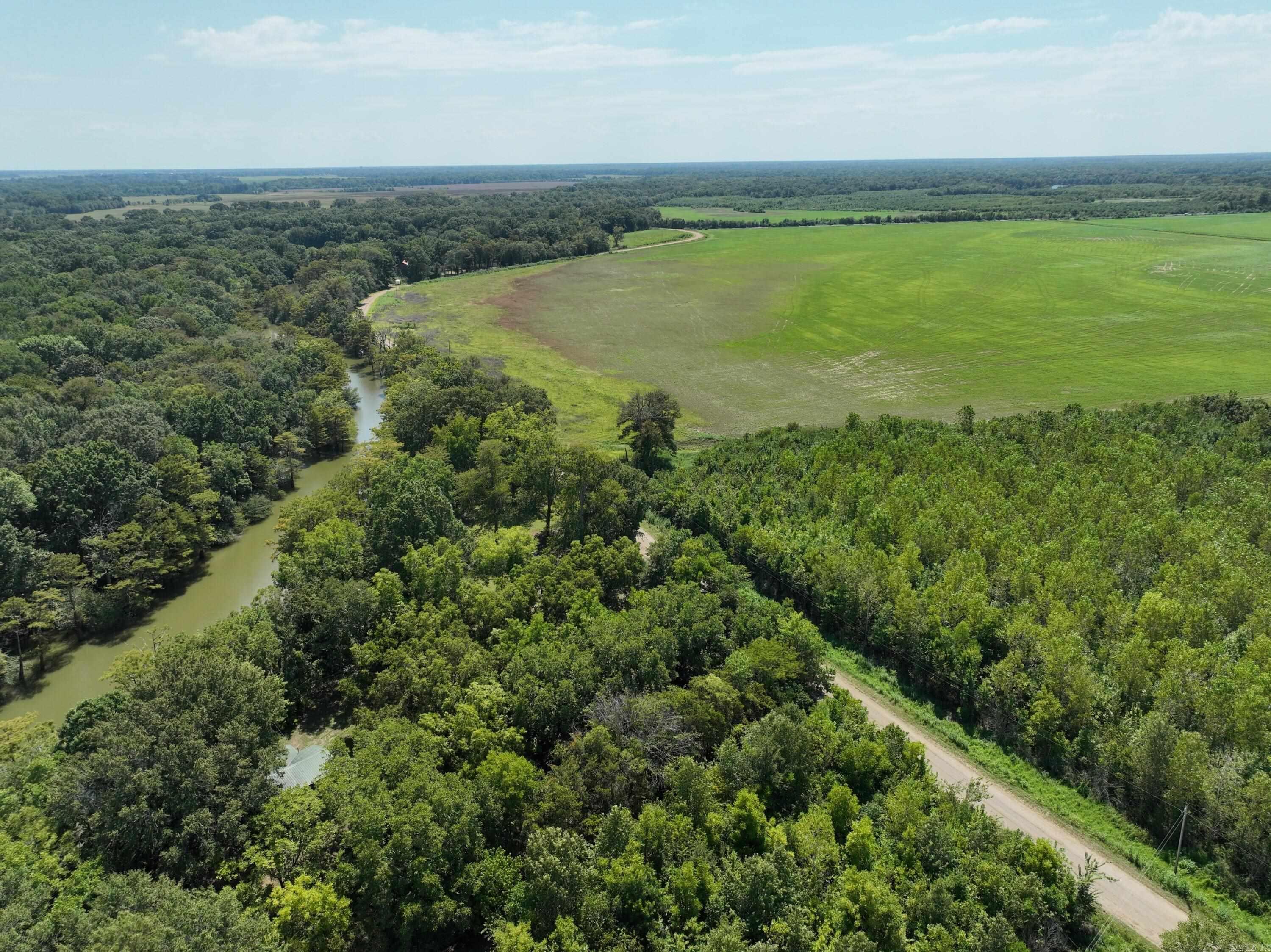 1806 County Rd 150  Augusta, AR