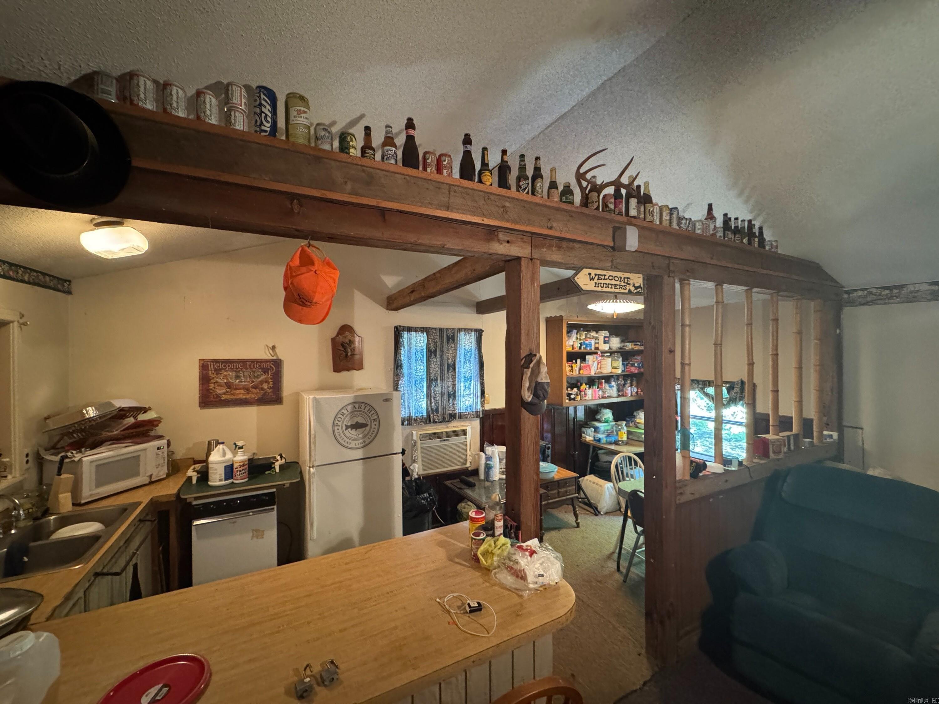 1806 County Rd 150  Augusta, AR