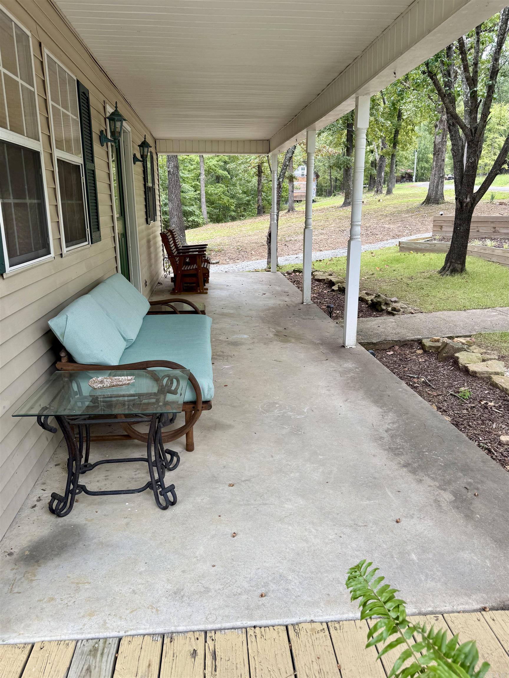 100 Iris  Drasco, AR
