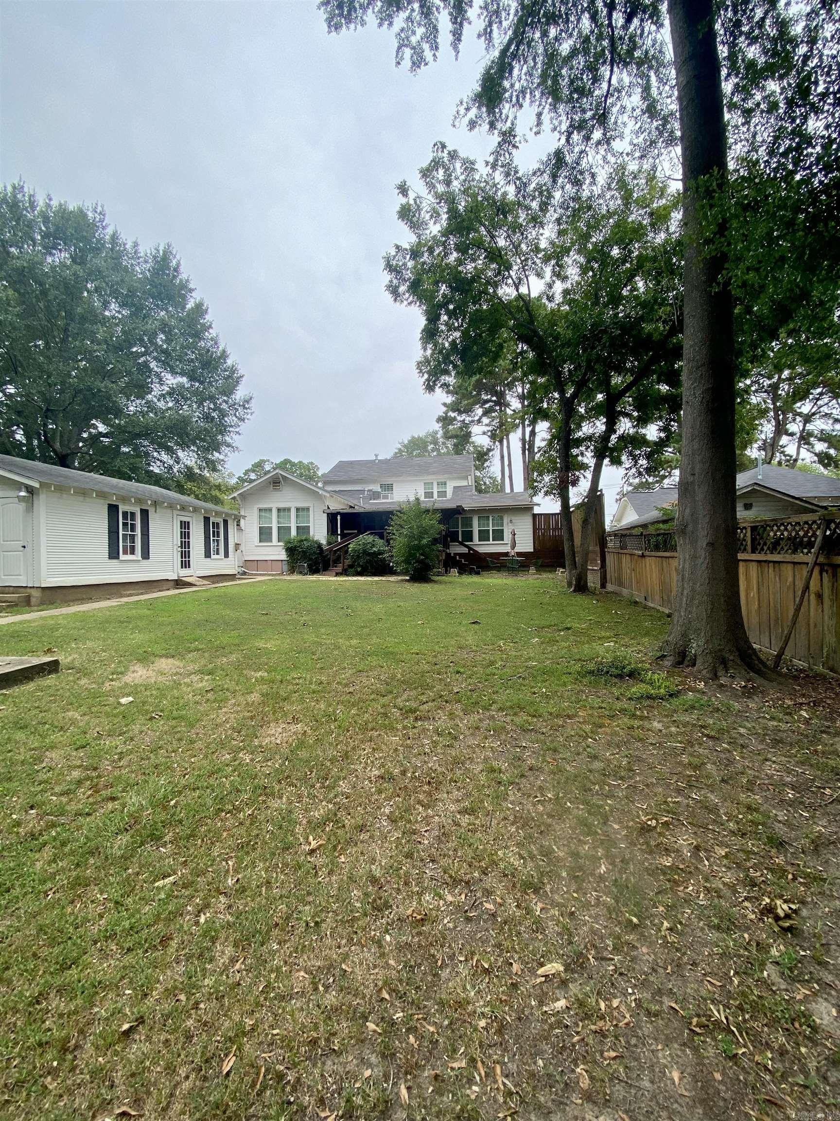 307 W Pine  Warren, AR