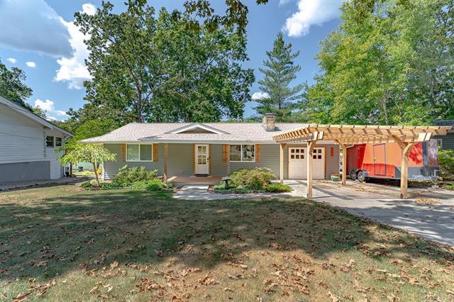 244 E Lakeshore  Cherokee Village, AR