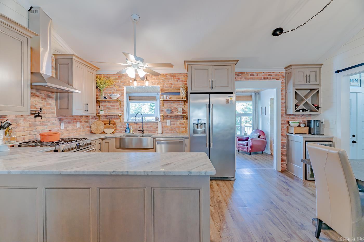 244 E Lakeshore  Cherokee Village, AR