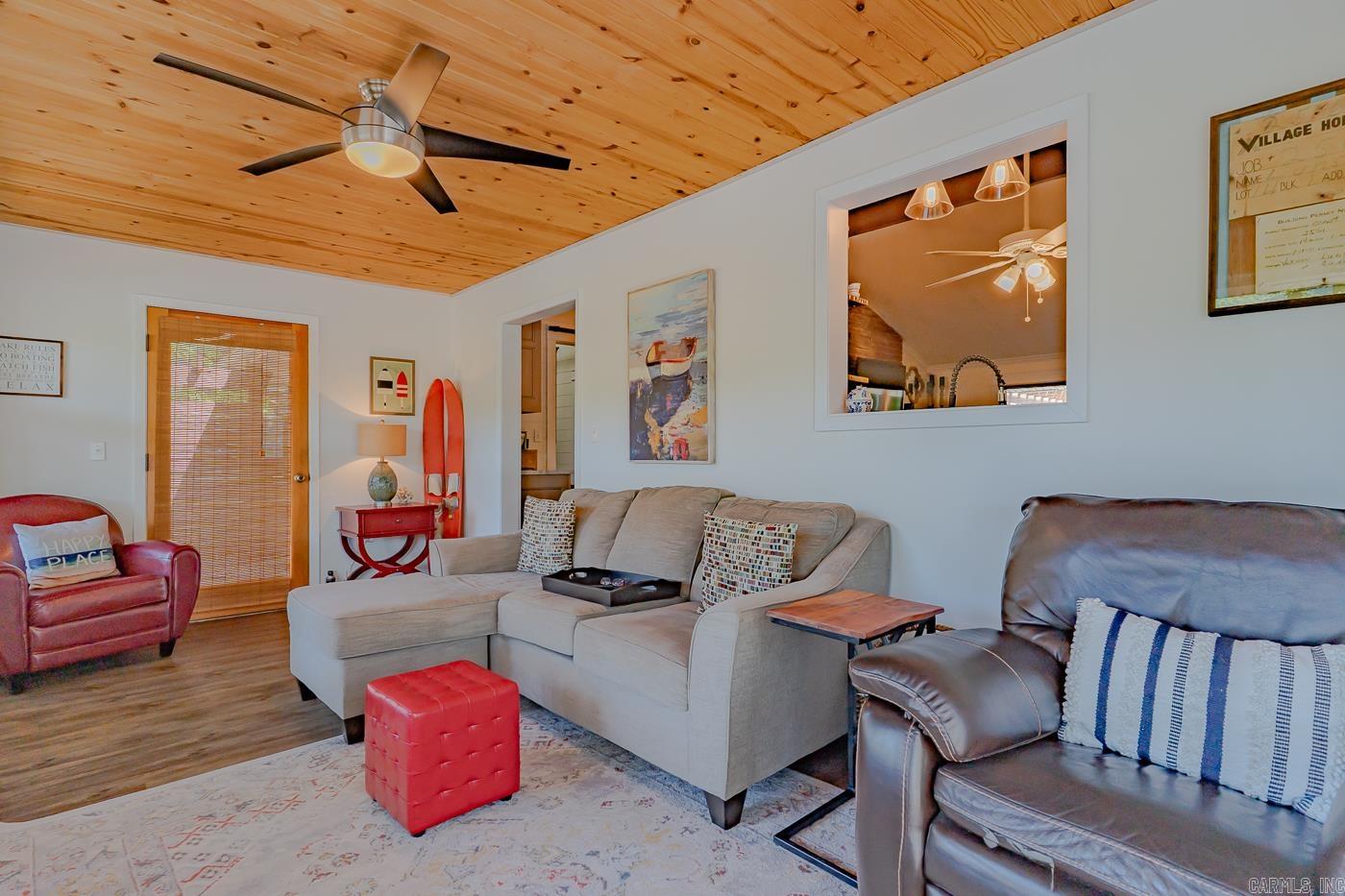 244 E Lakeshore  Cherokee Village, AR