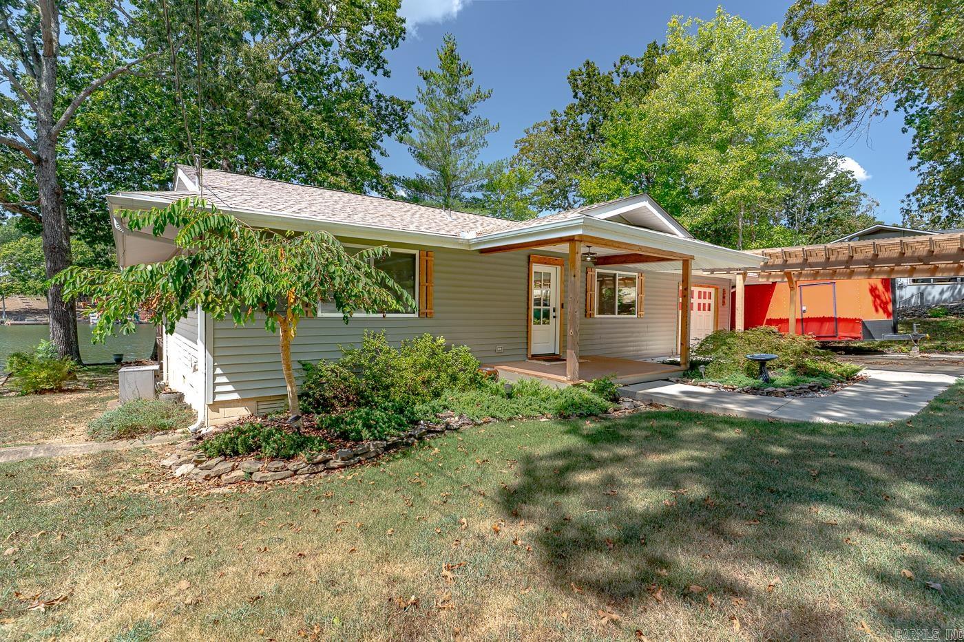 244 E Lakeshore  Cherokee Village, AR