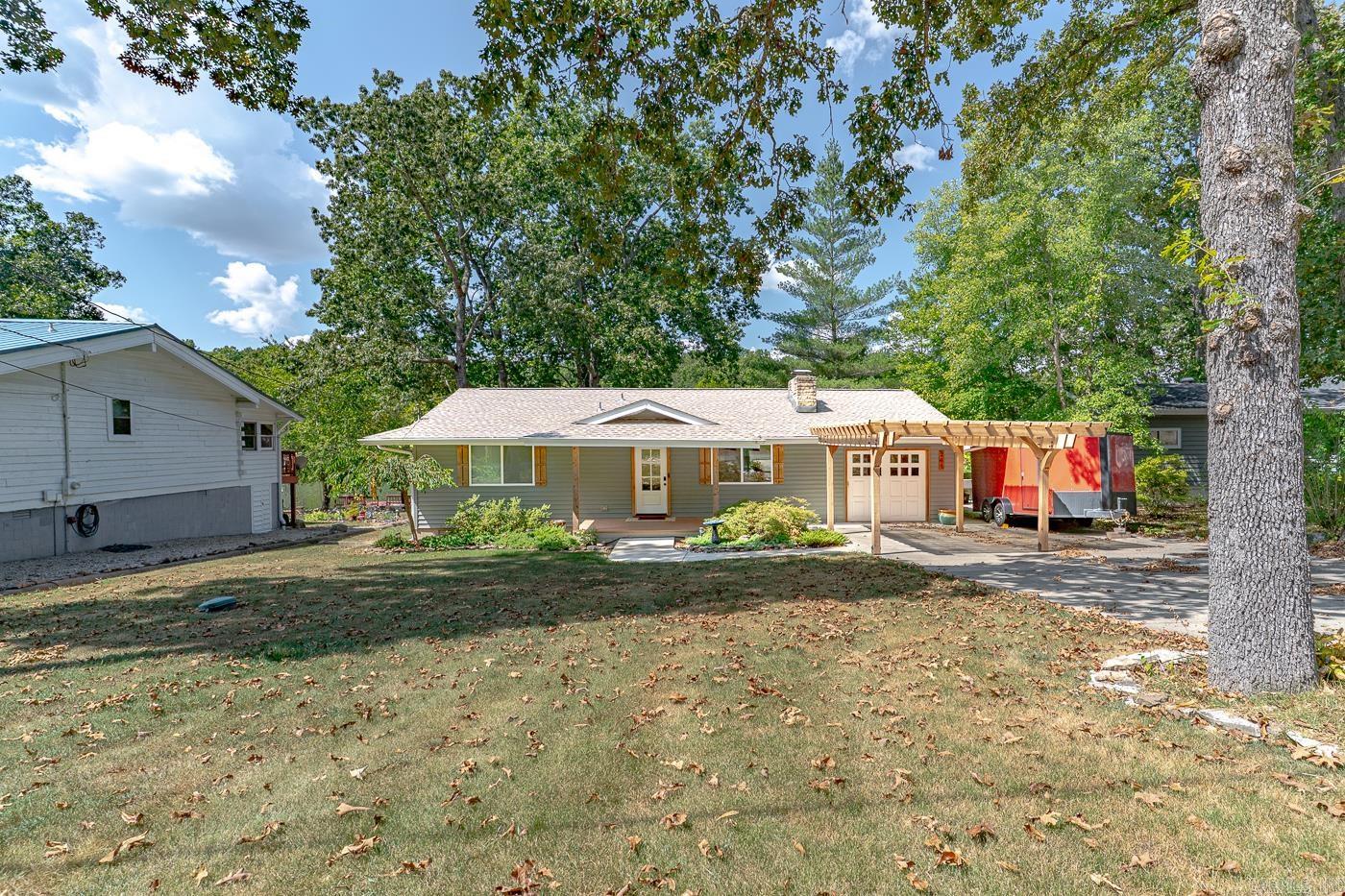 244 E Lakeshore  Cherokee Village, AR