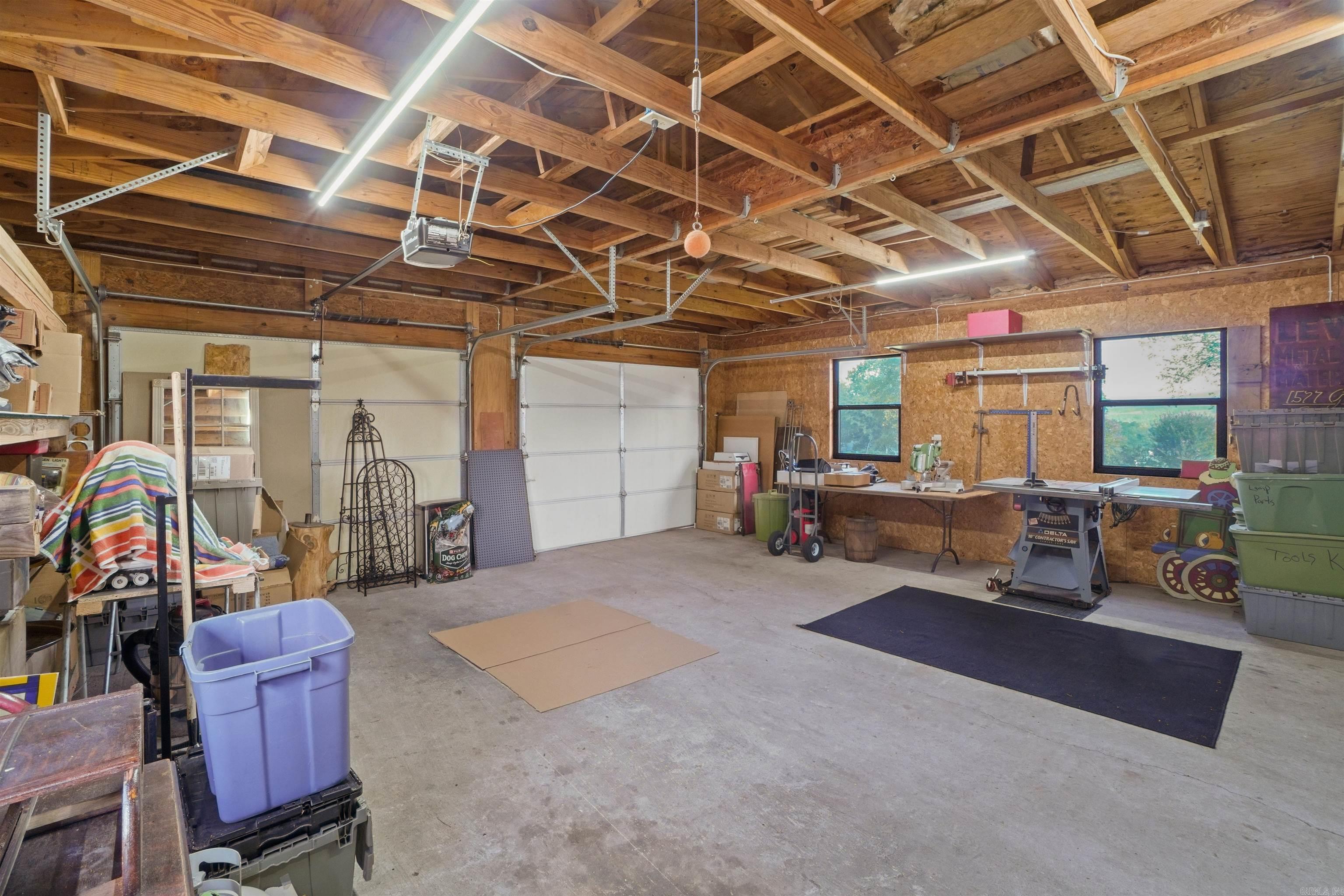 871 S 65  Clinton, AR