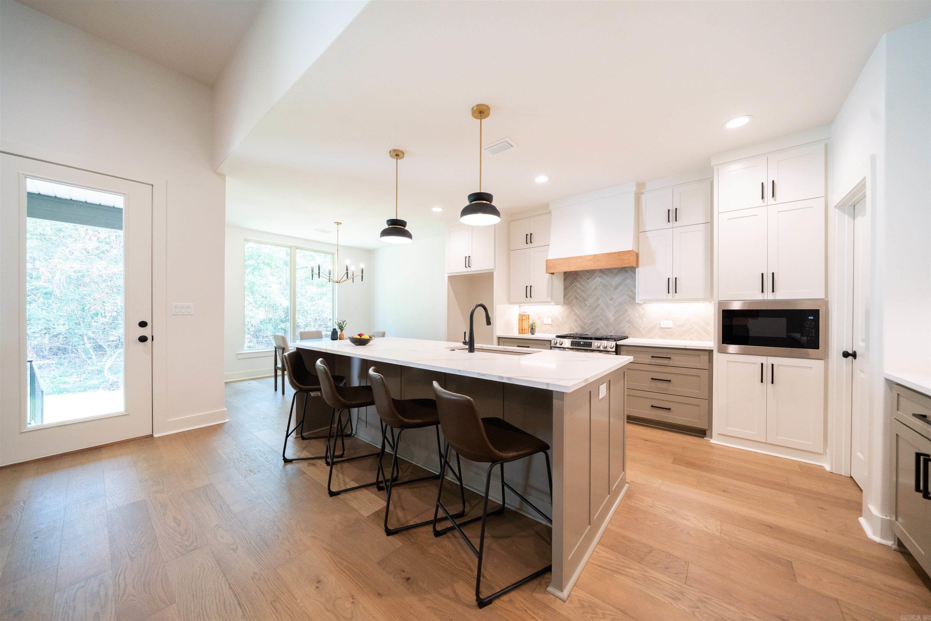 15108 Matterhorn  Maumelle, AR