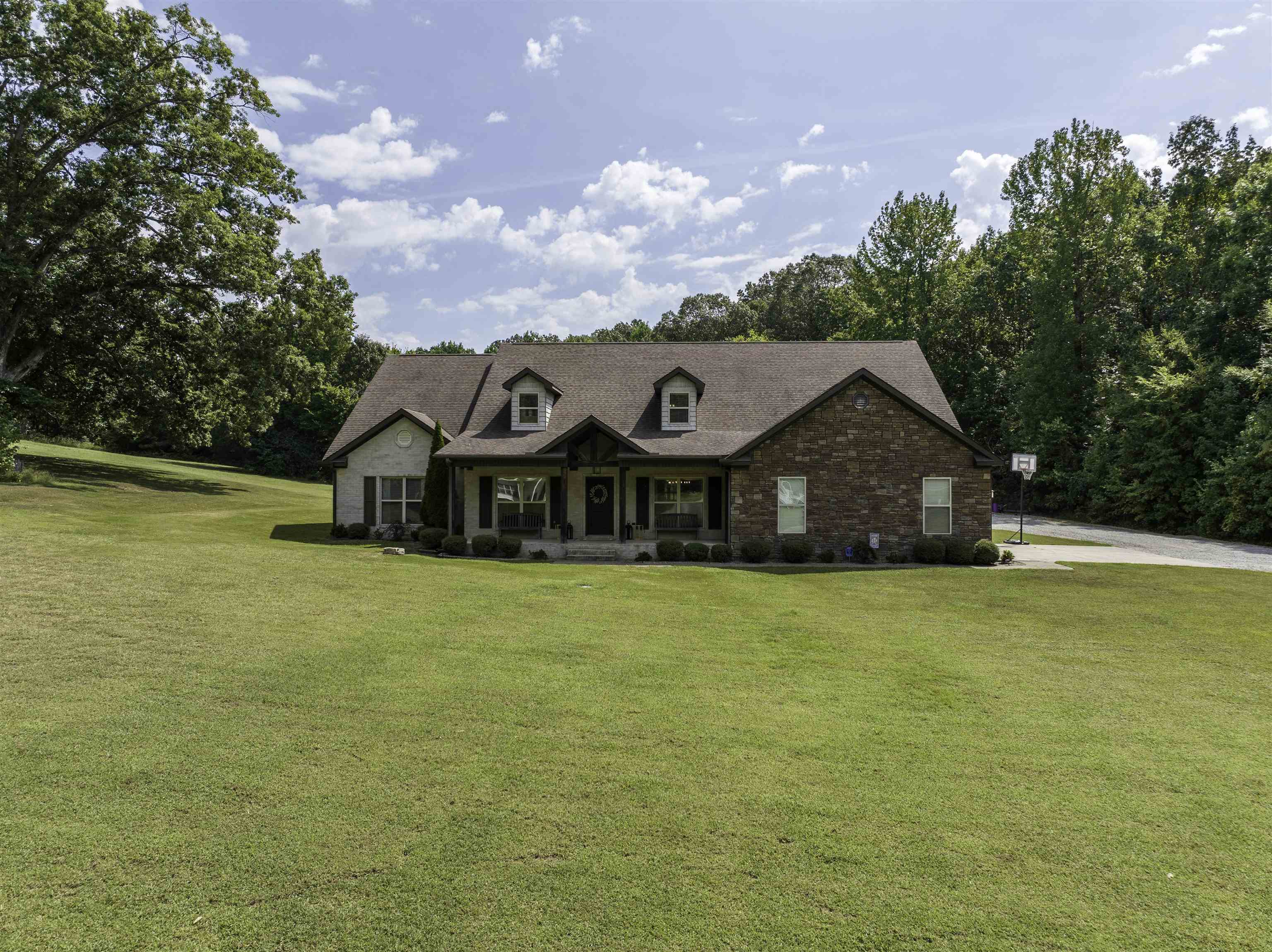 241 County Road 130  Bono, AR