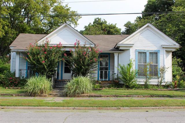 306 E Center  Searcy, AR