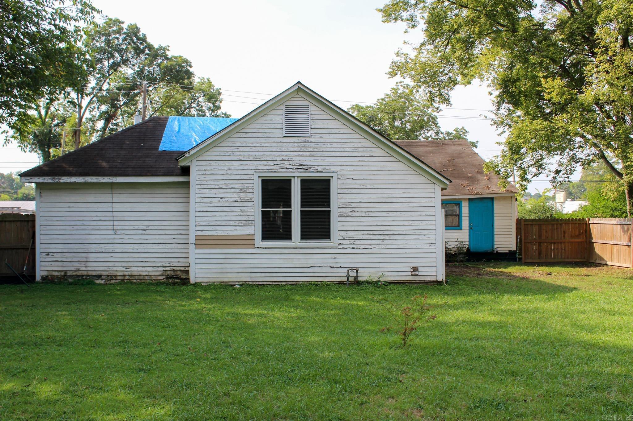 306 E Center  Searcy, AR