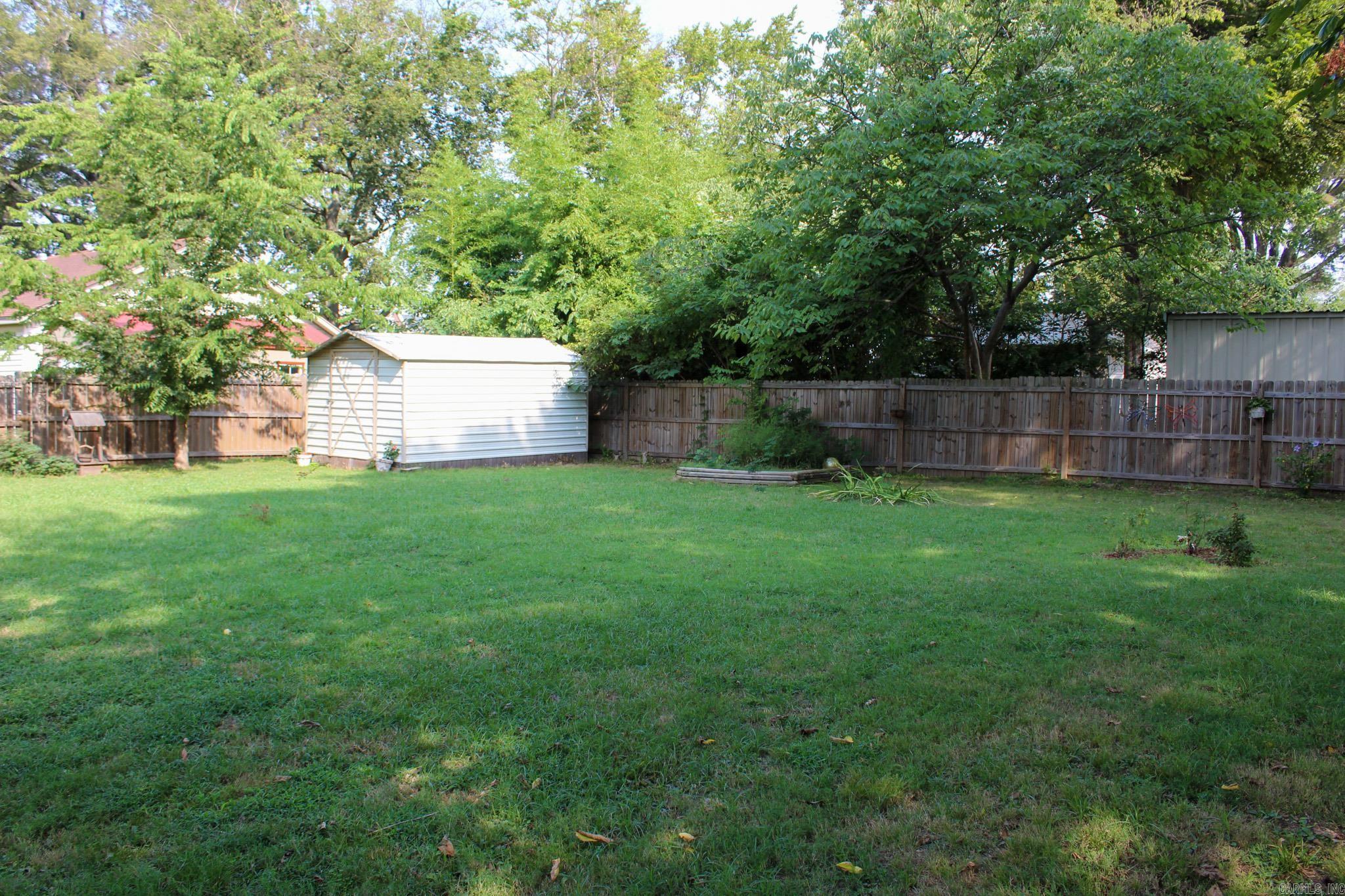 306 E Center  Searcy, AR