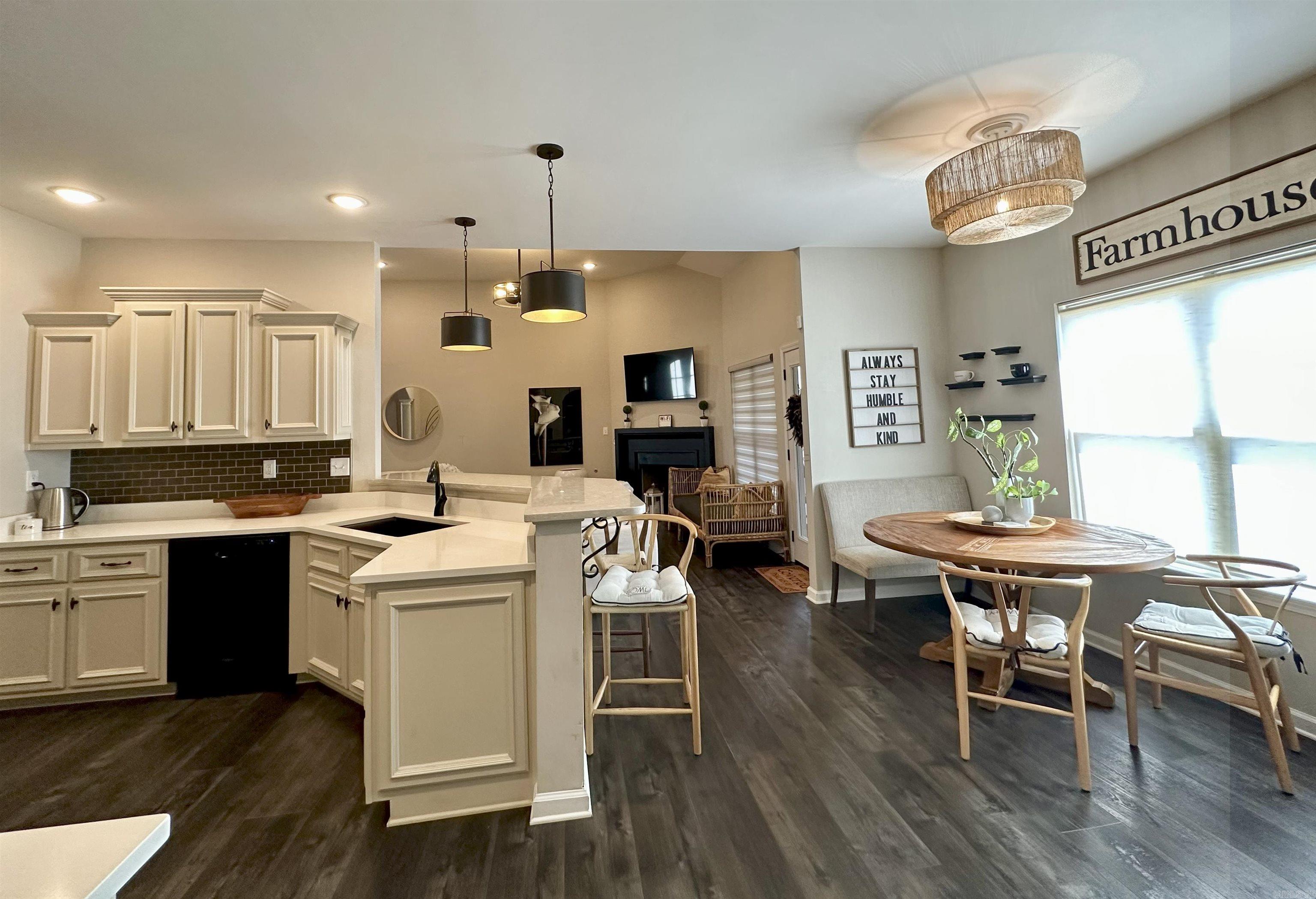 232 Mary Ann Cv  Crawfordsville, AR