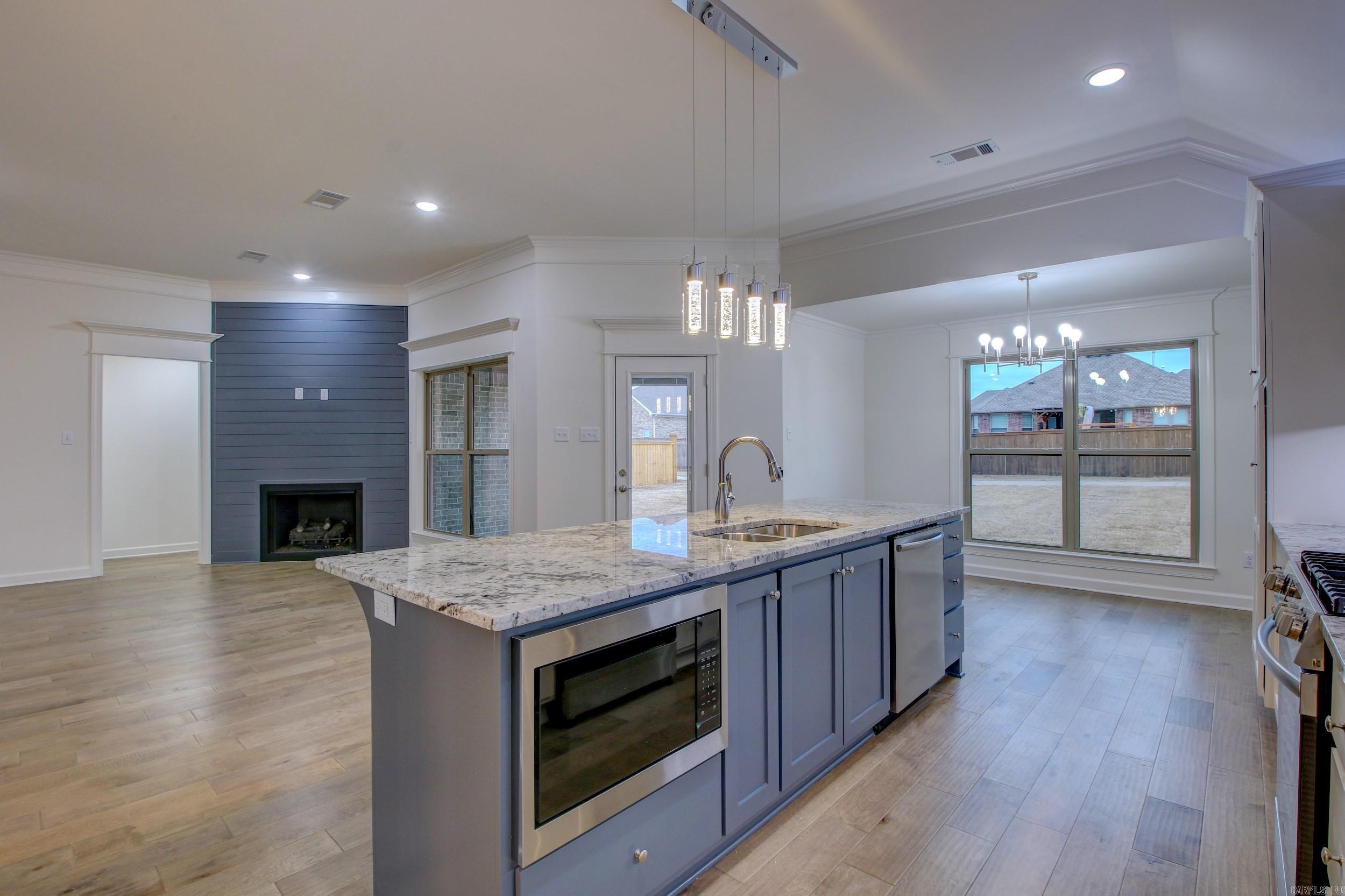 71 Corniche Cove  Maumelle, AR