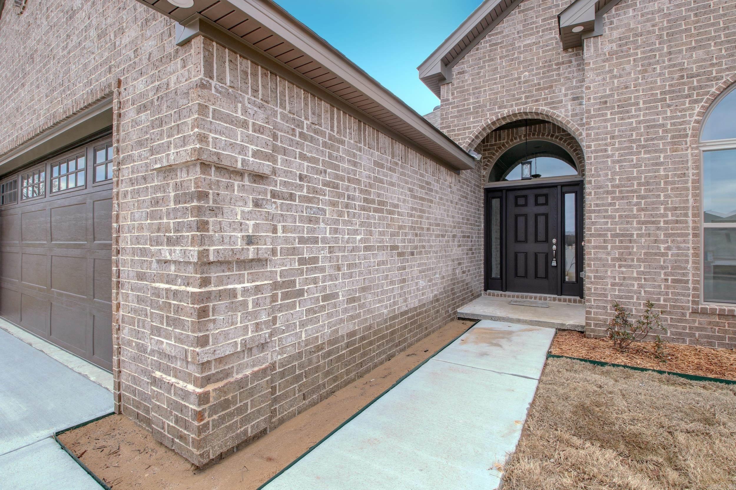 71 Corniche Cove  Maumelle, AR