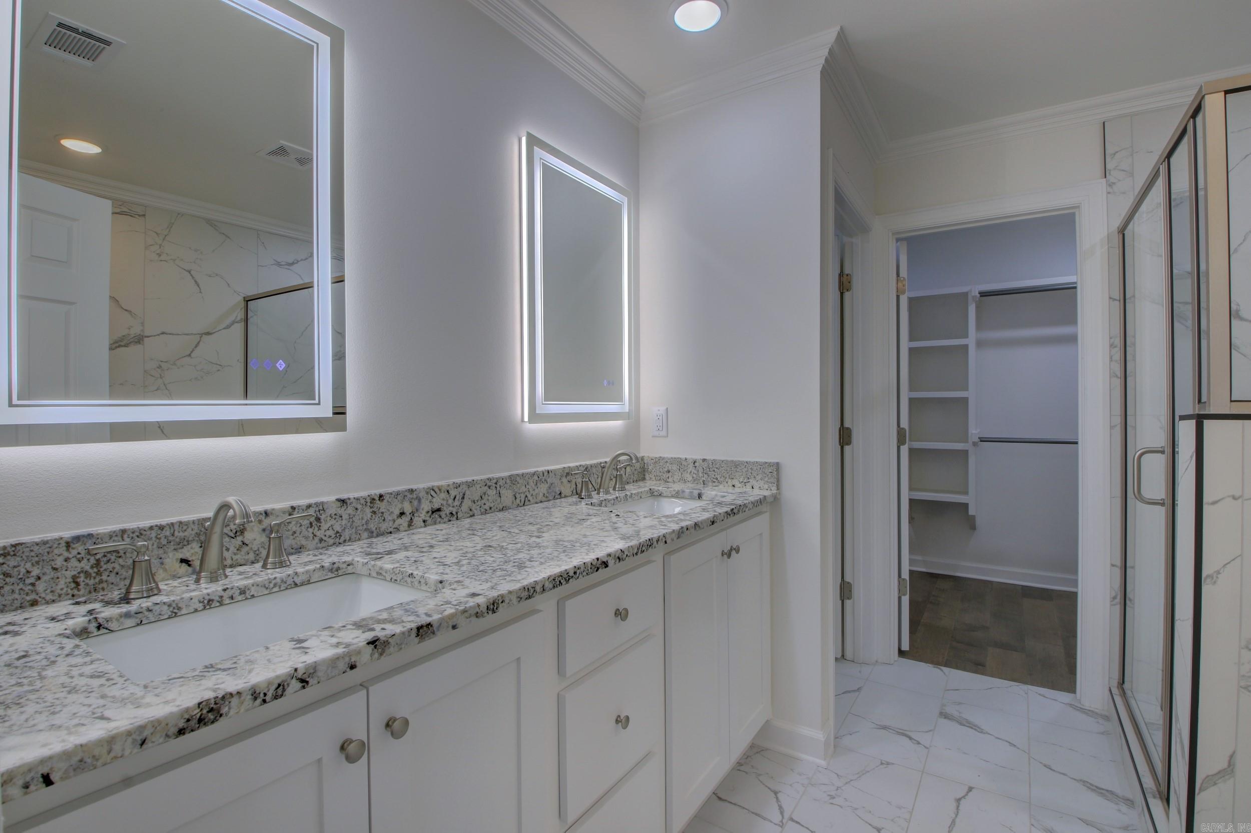 71 Corniche Cove  Maumelle, AR