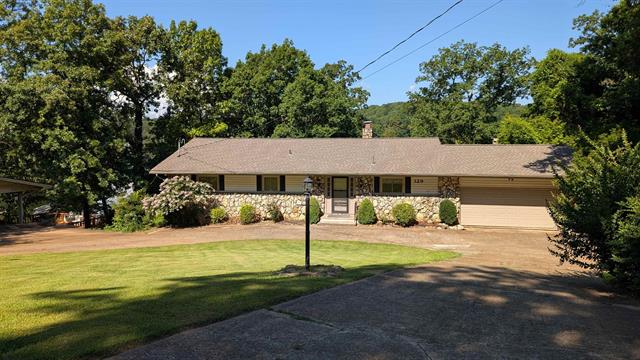 129  Iroquois  Cherokee Village, AR