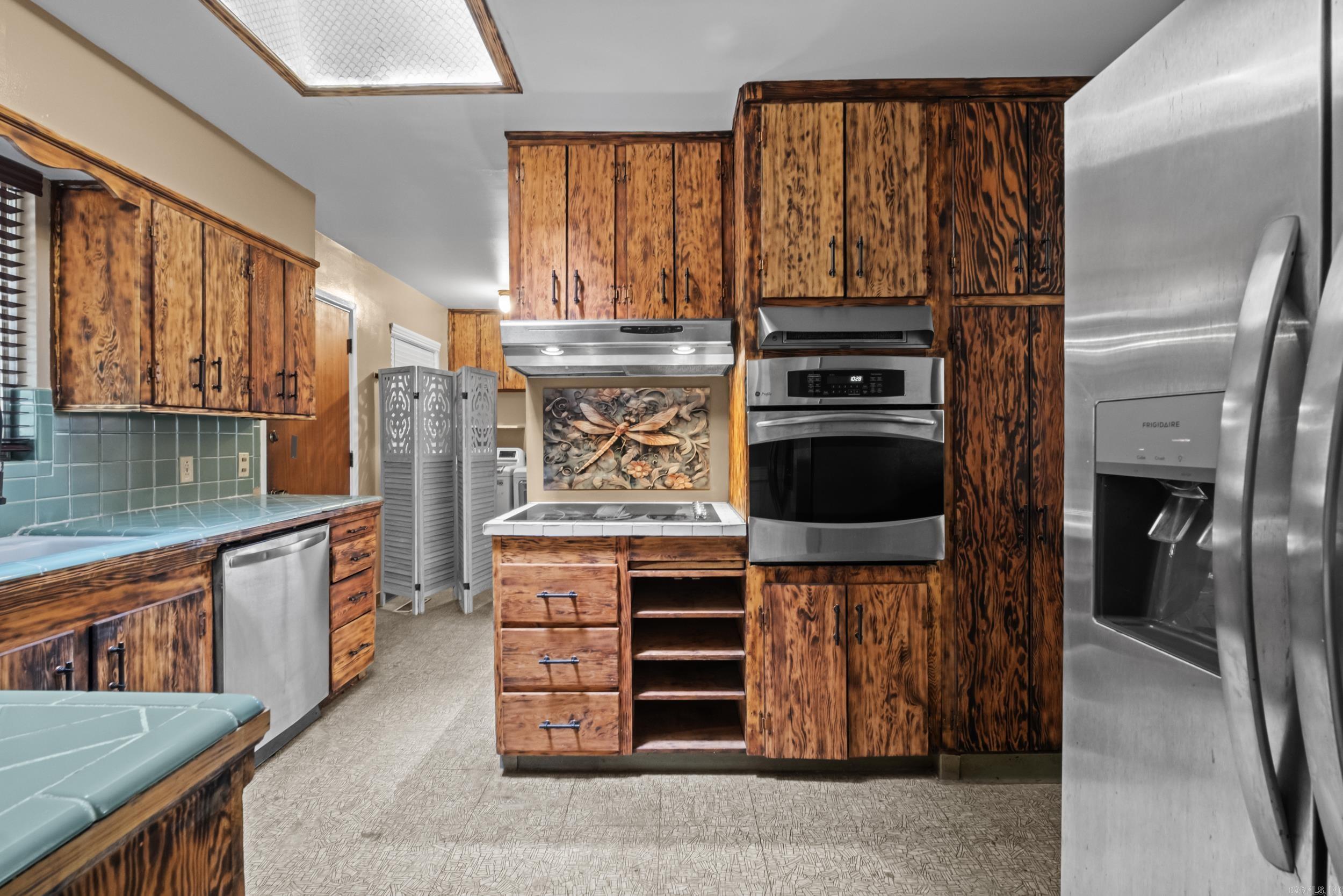 32 Lakeshore Drive  Little Rock, AR