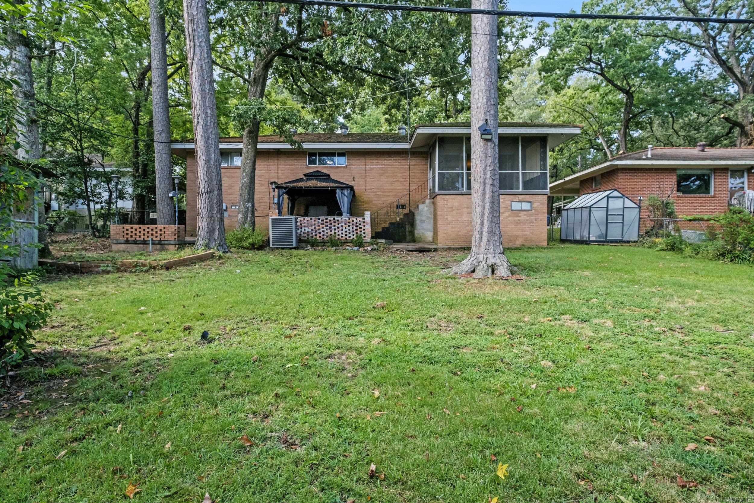 32 Lakeshore Drive  Little Rock, AR