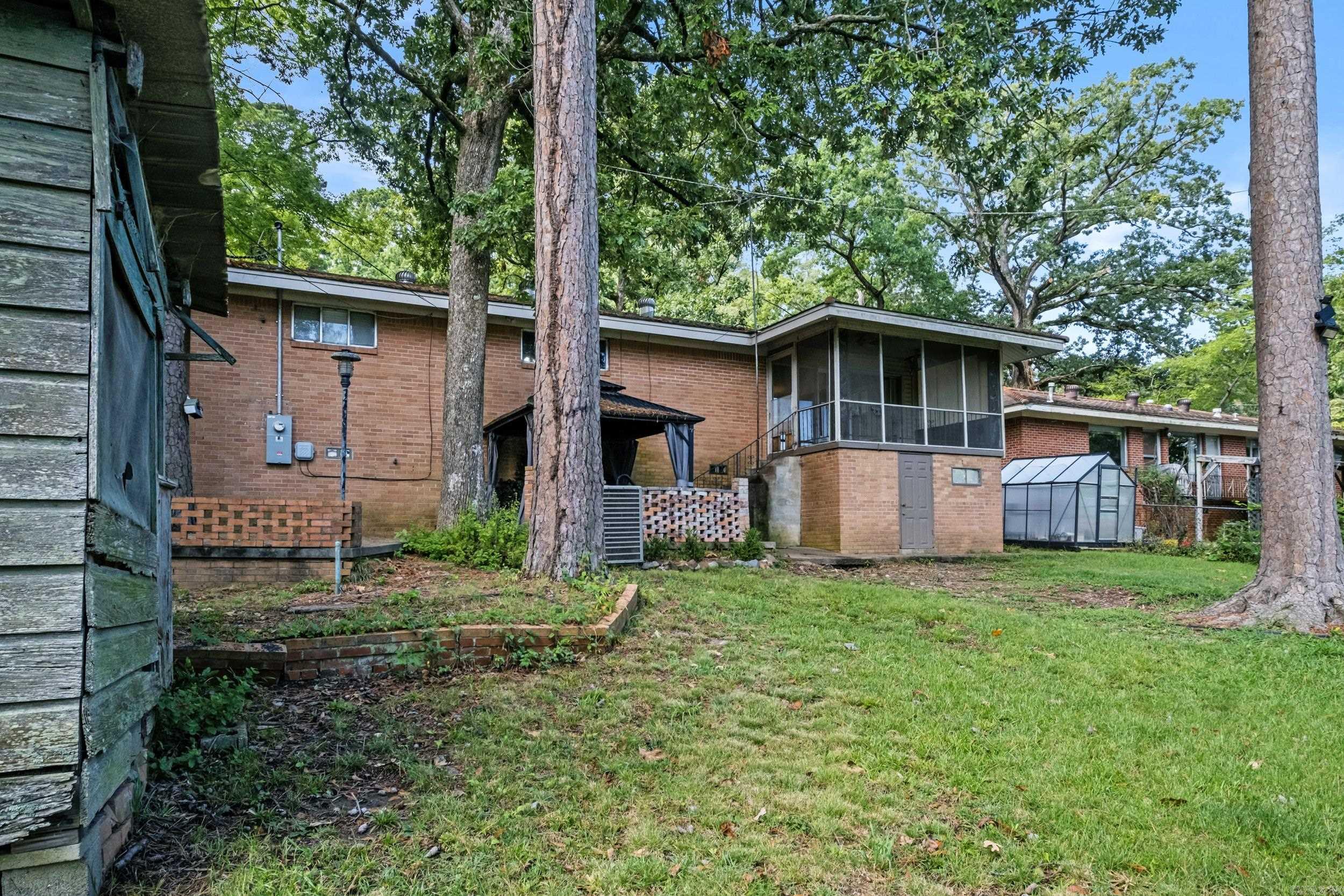 32 Lakeshore Drive  Little Rock, AR