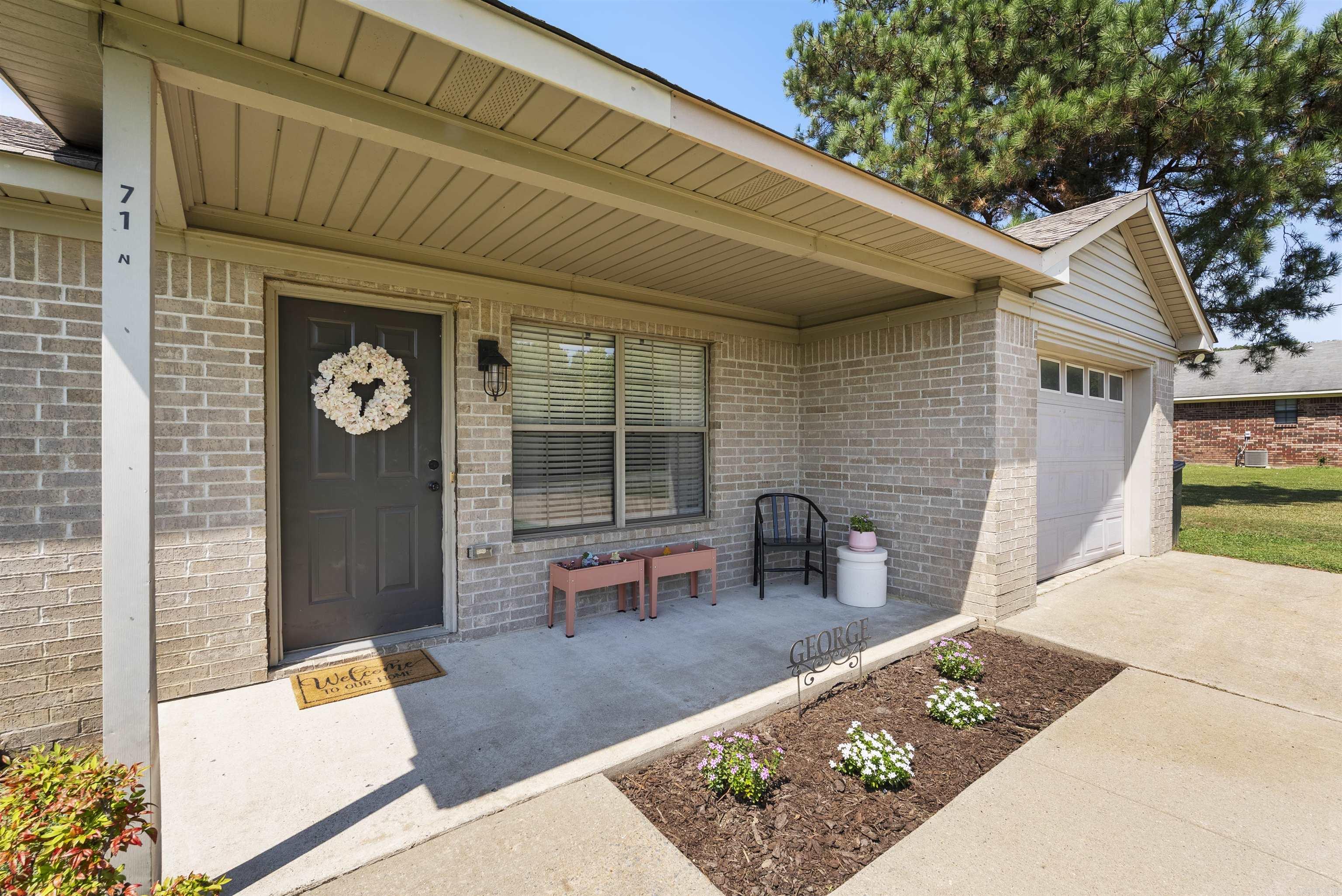 71 N Church  Vilonia, AR