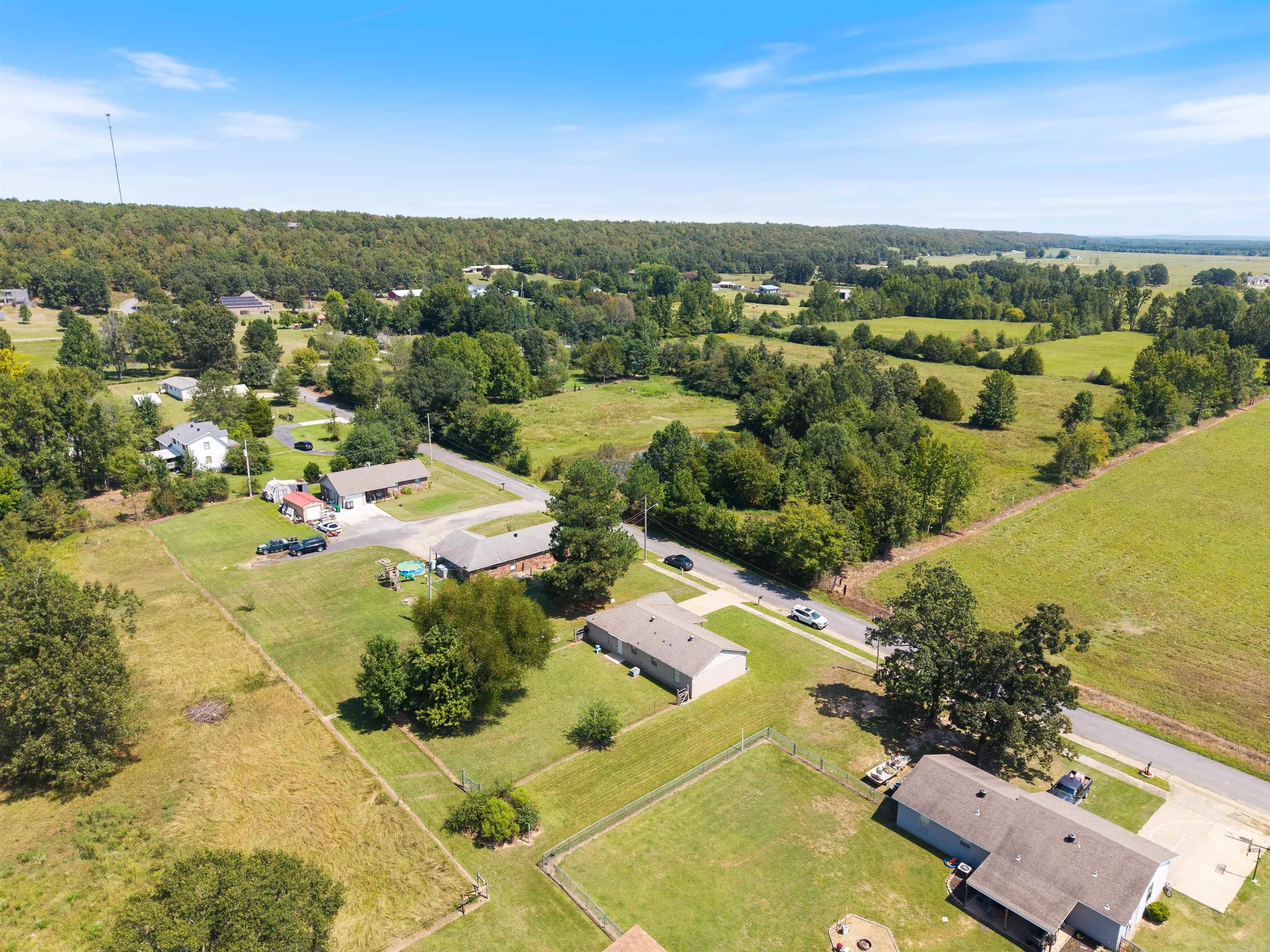 71 N Church  Vilonia, AR