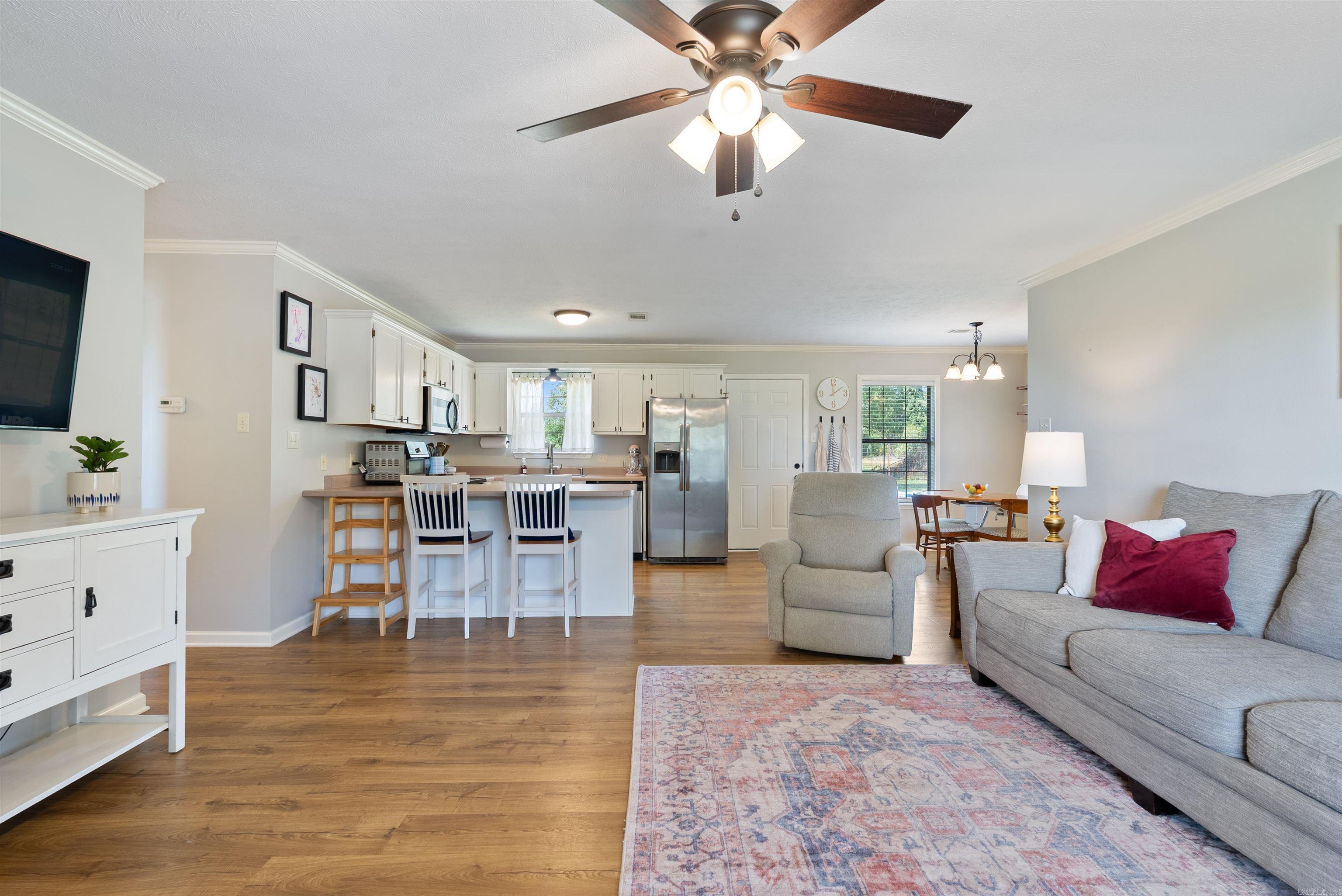 71 N Church  Vilonia, AR