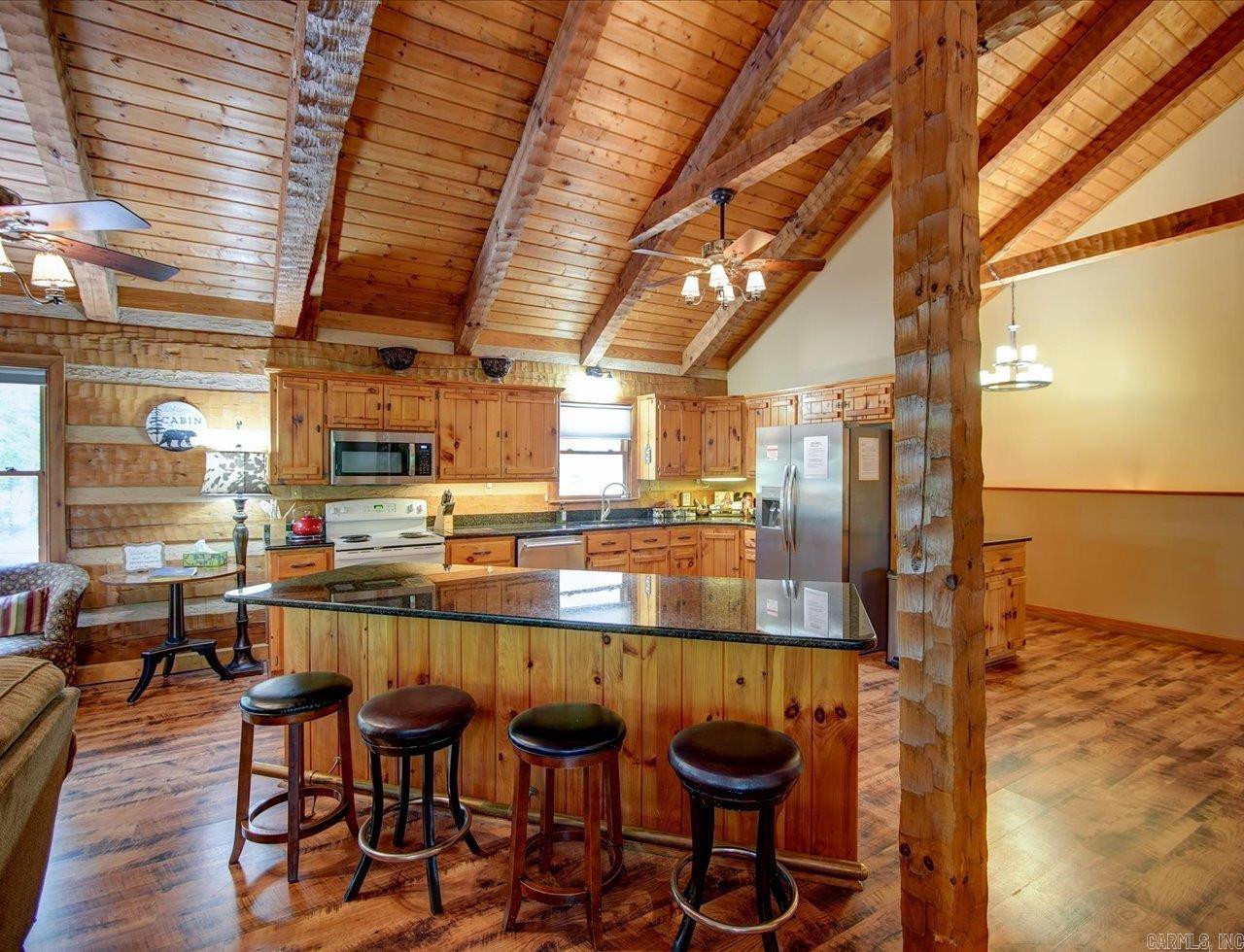 4 Certero Ln  Hot Springs Village, AR