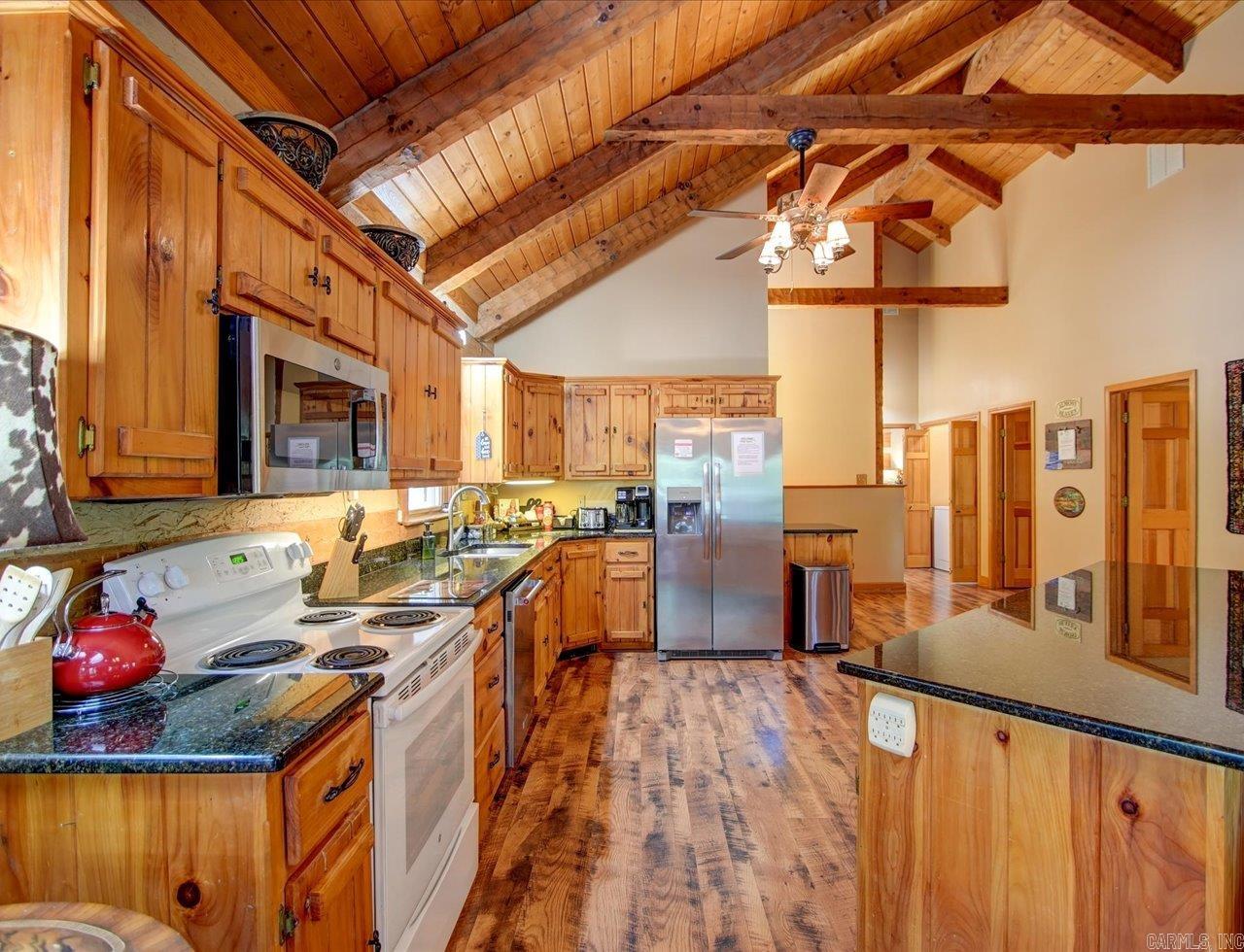 4 Certero Ln  Hot Springs Village, AR