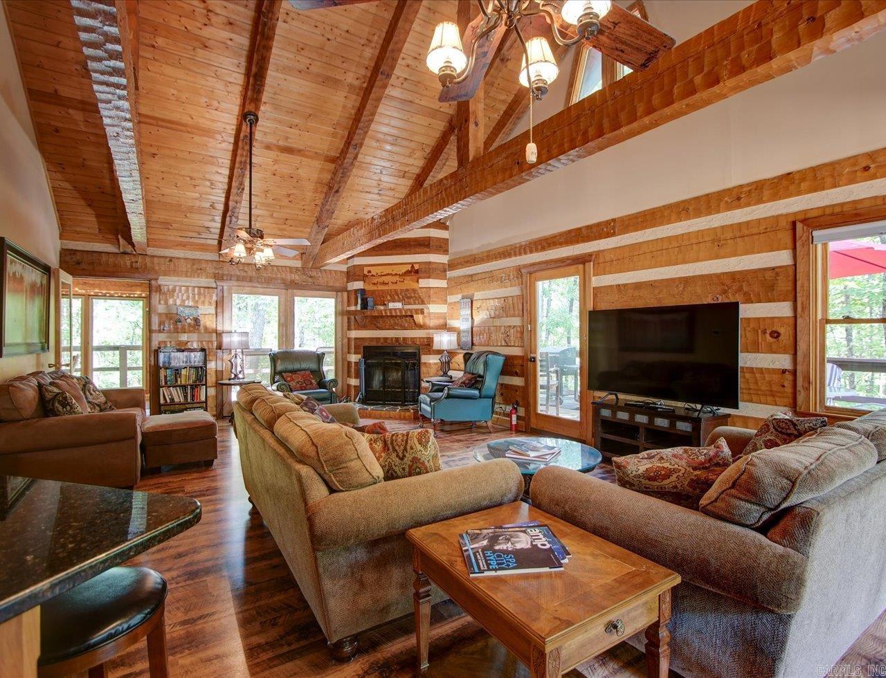 4 Certero Ln  Hot Springs Village, AR