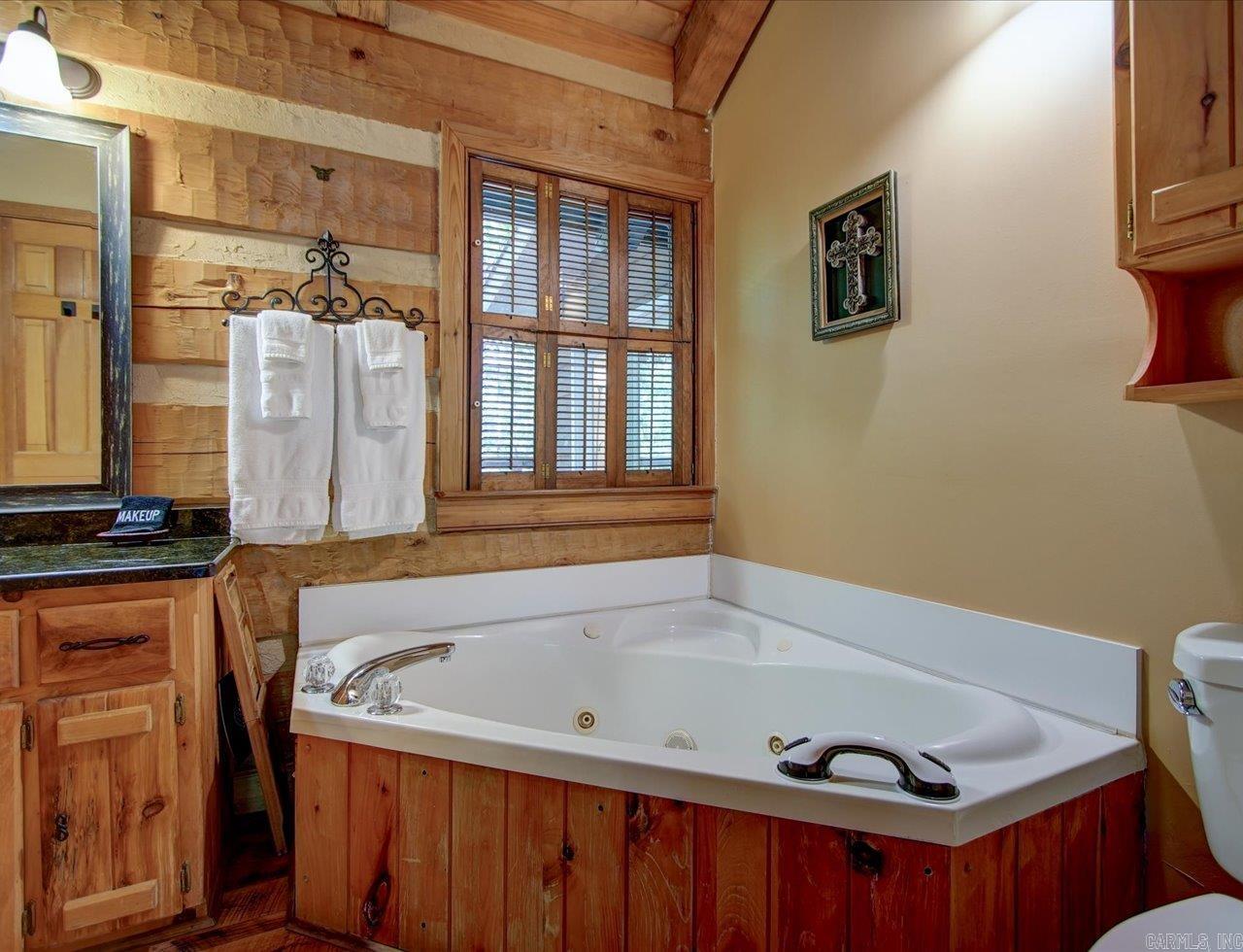 4 Certero Ln  Hot Springs Village, AR