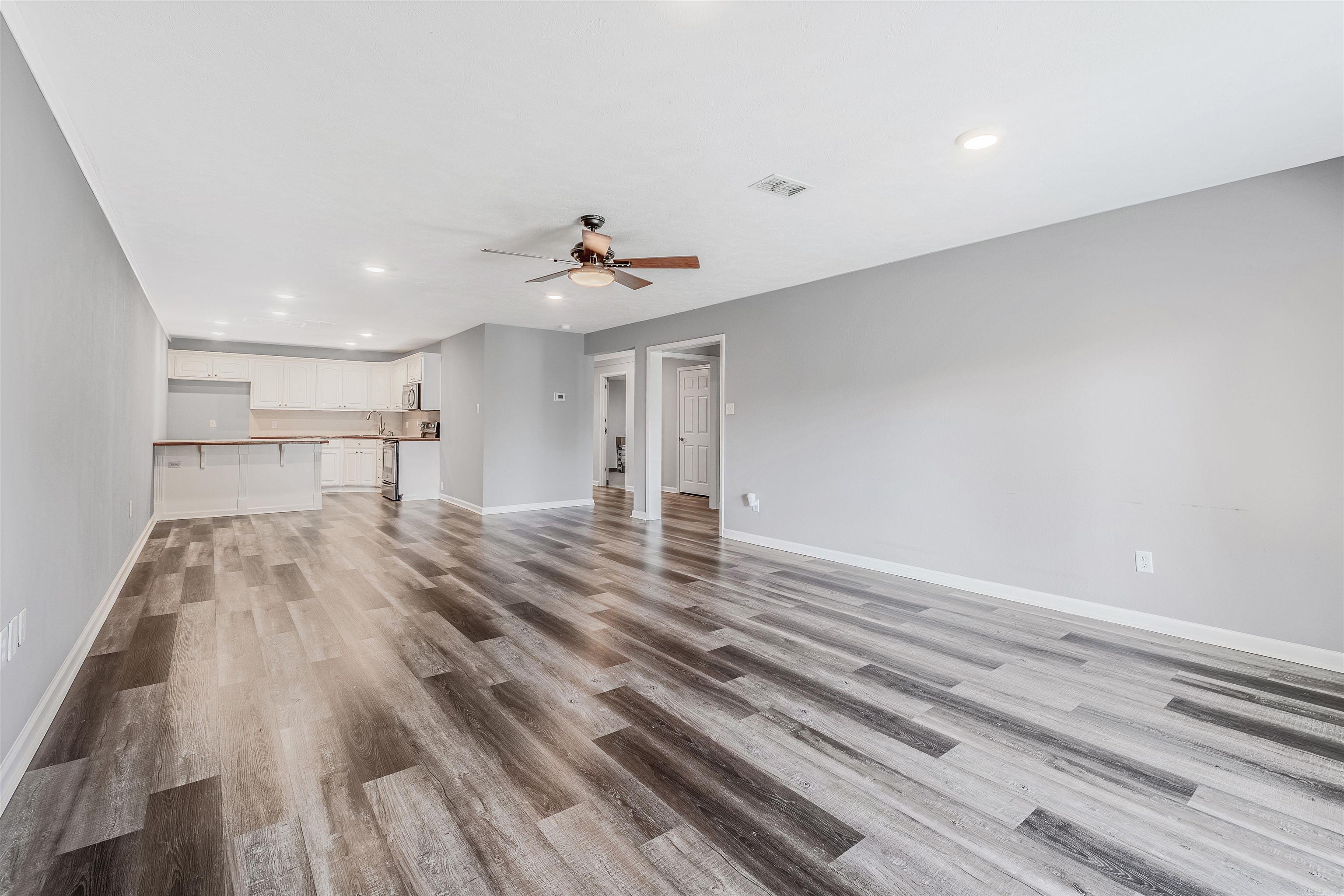 1190 Dogwood  Austin, AR