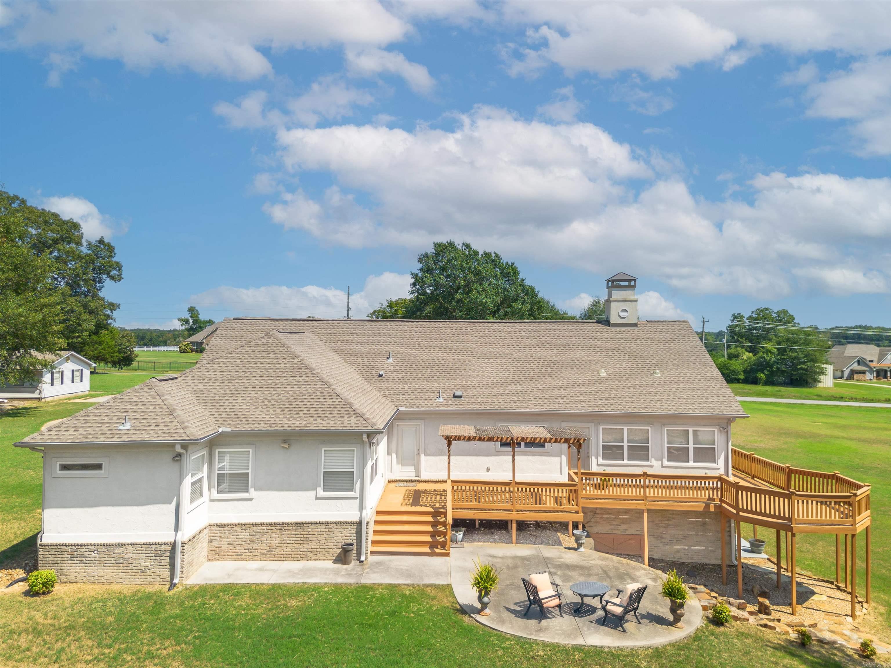 1190 Dogwood  Austin, AR